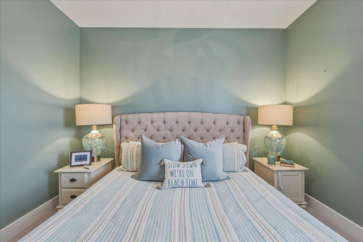 SPYGLASS T/H - Residential