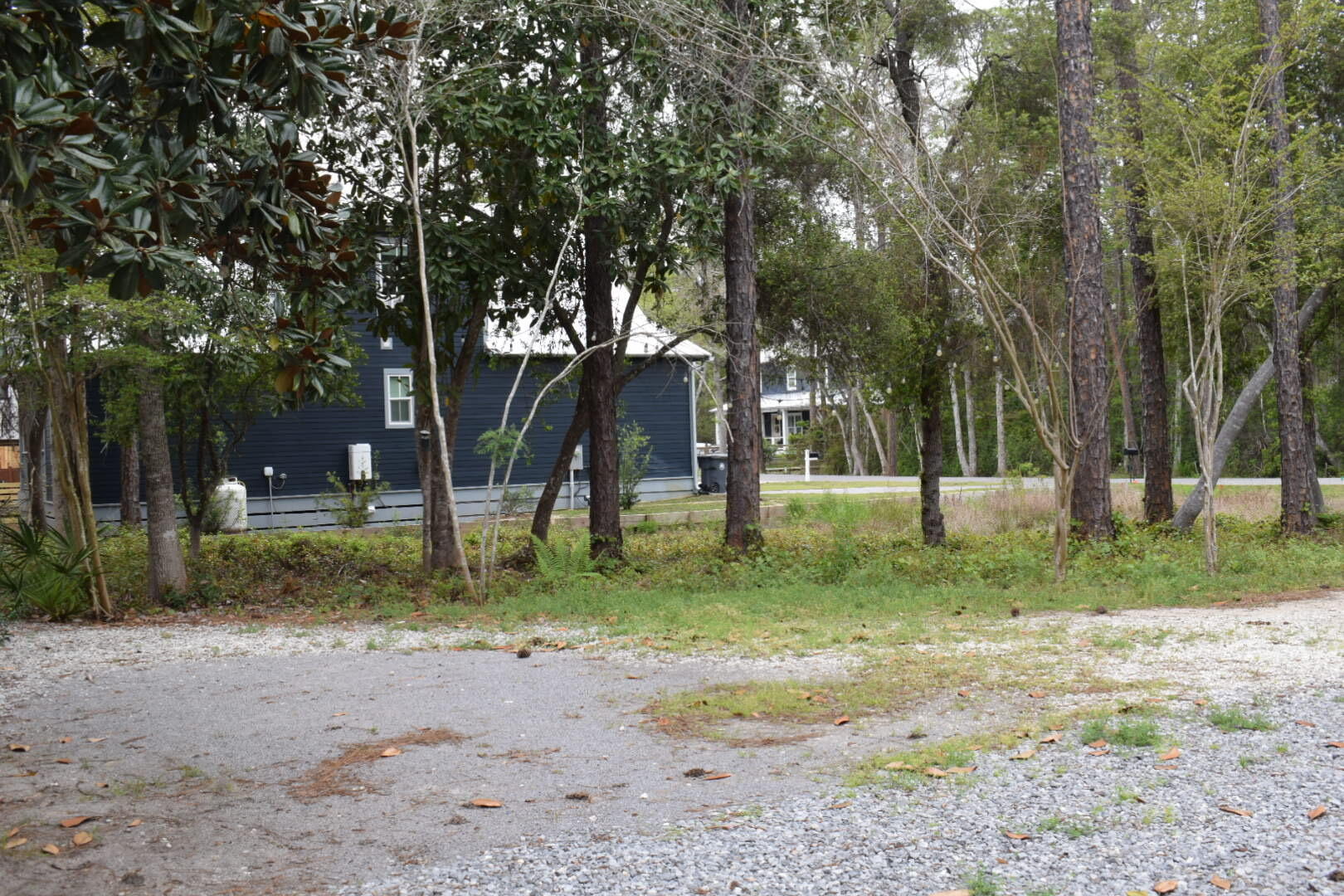 MAGNOLIA BEACH - Residential