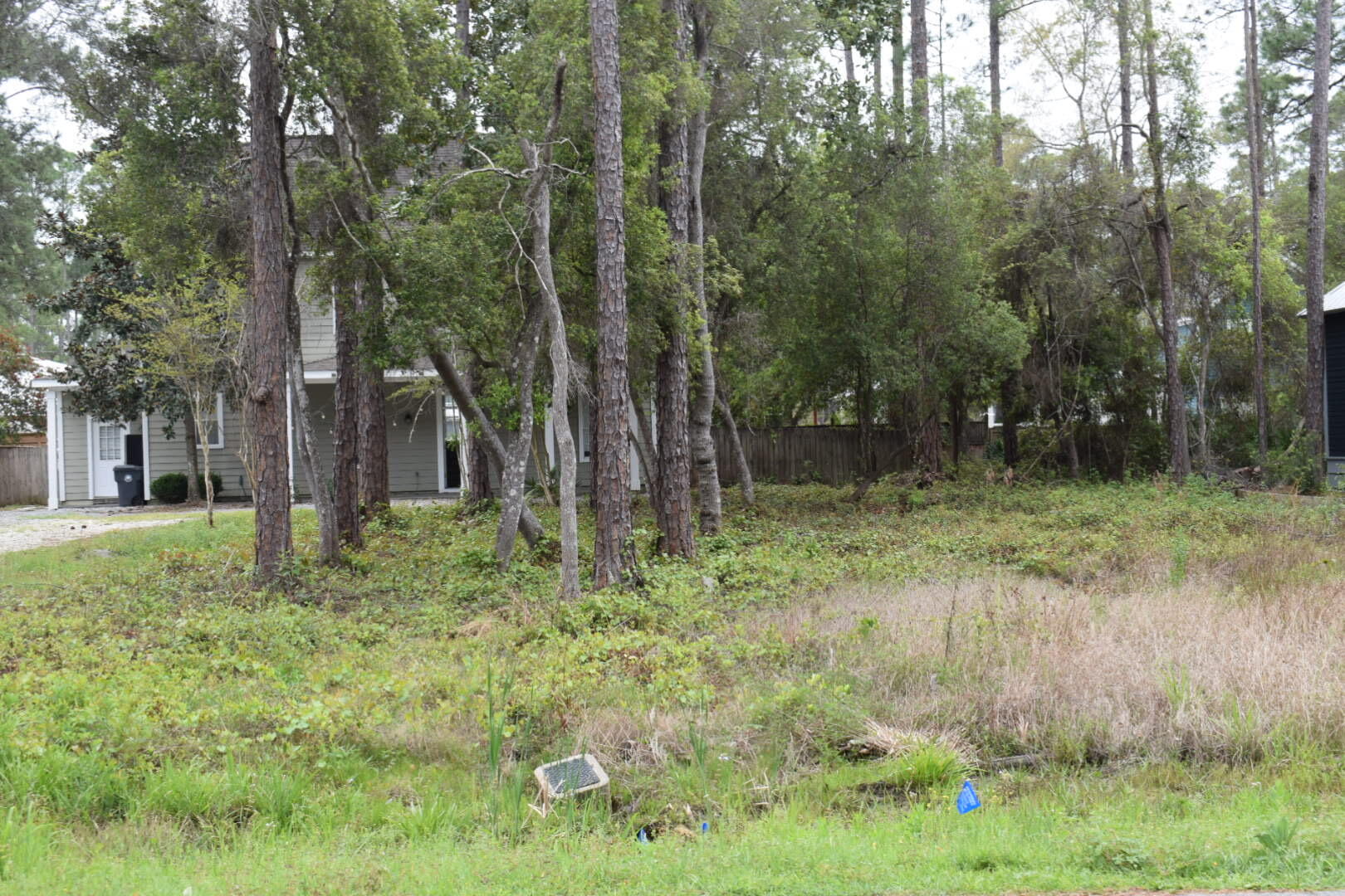 MAGNOLIA BEACH - Residential