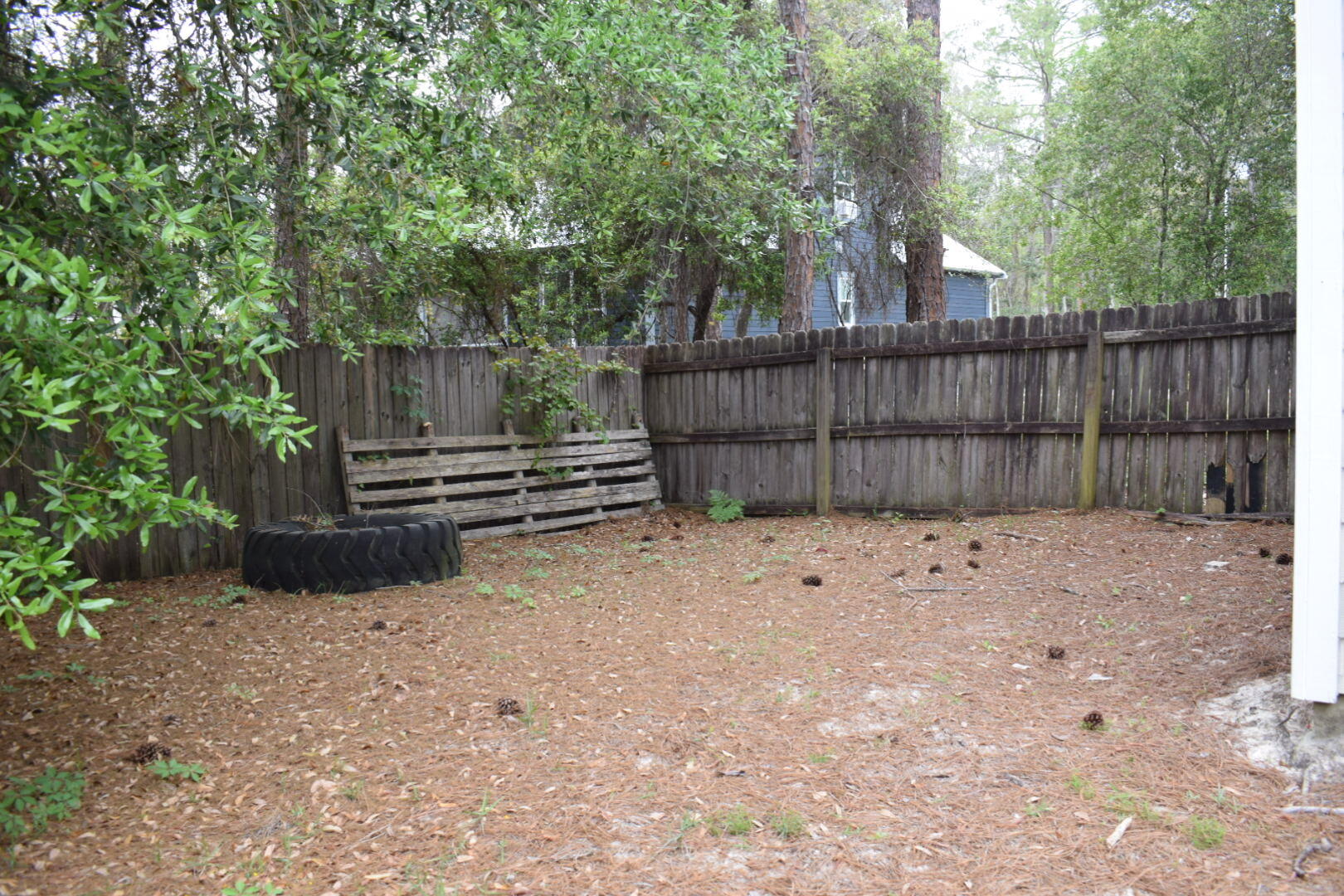 MAGNOLIA BEACH - Residential