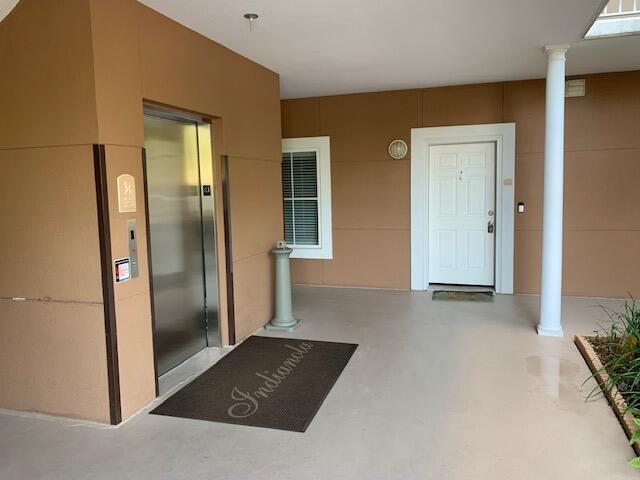 113 SE Brooks Street 104