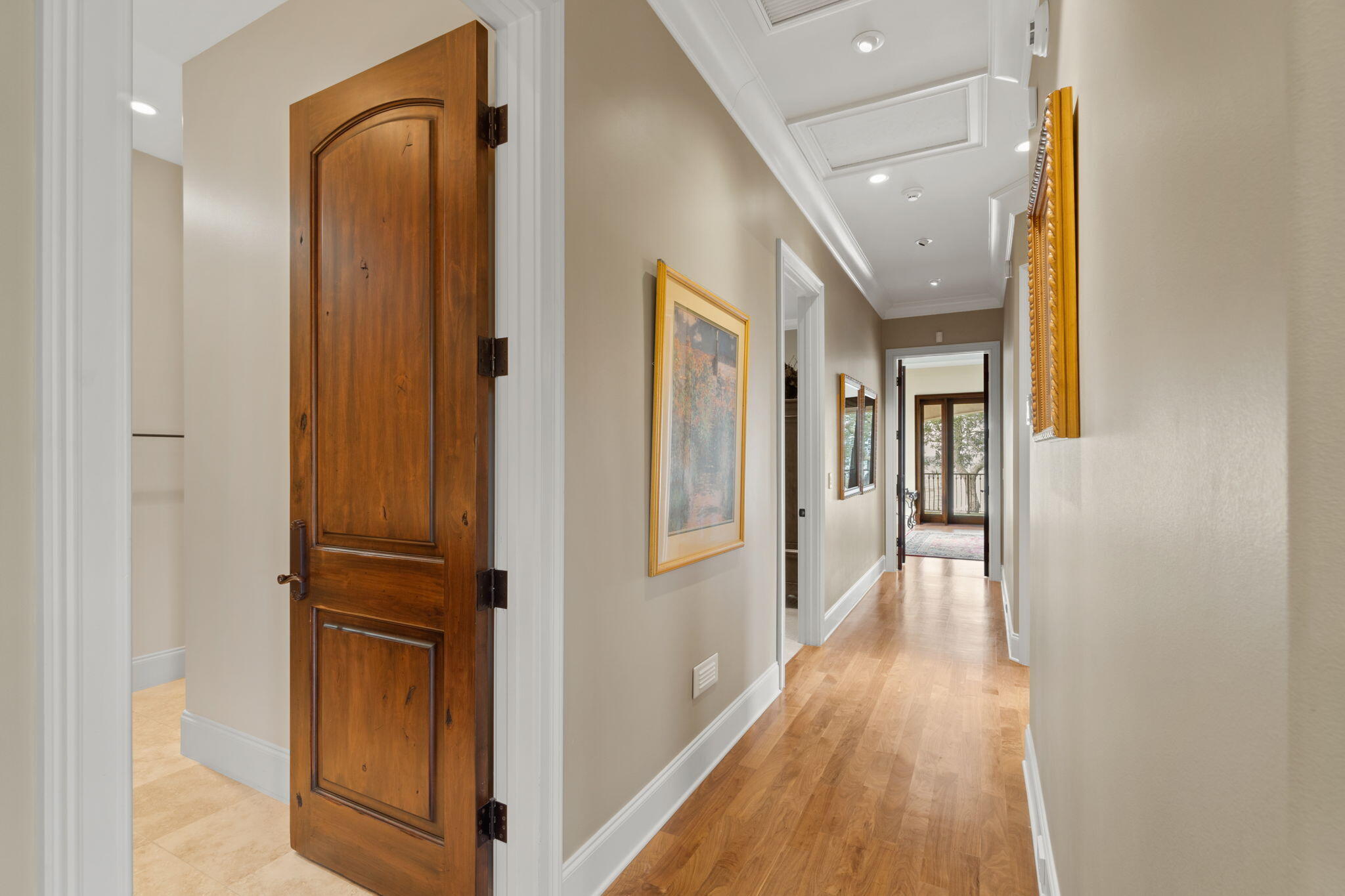 Listing image 55