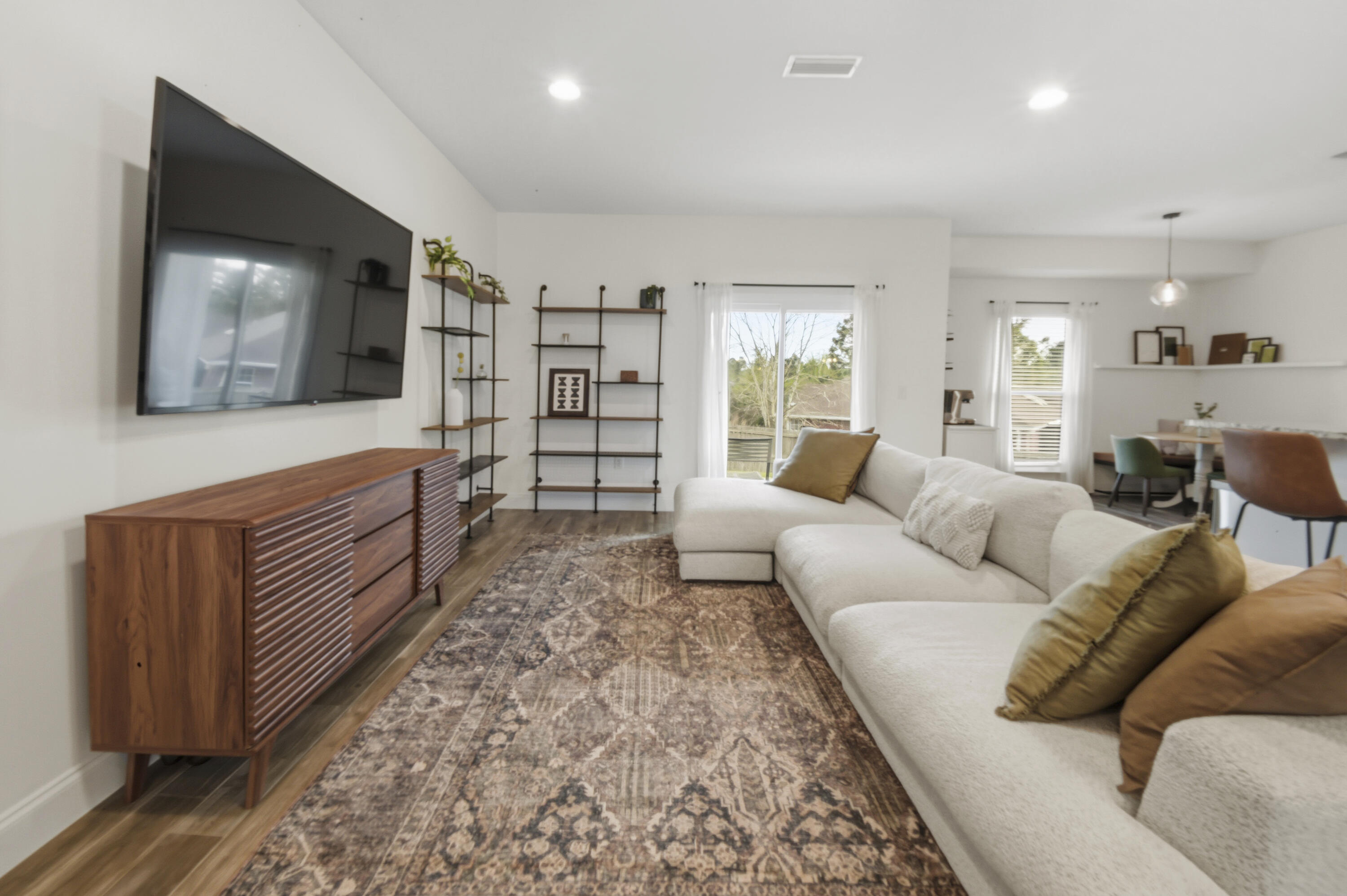 Camille Cove - South of I-10 - Residential