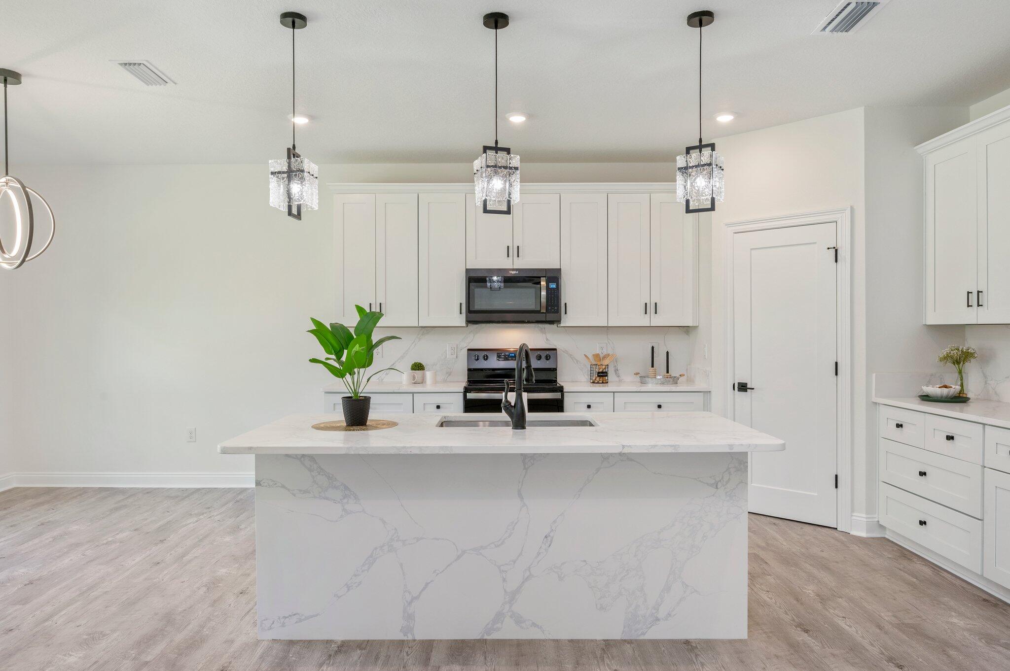 HOMEWOOD EST - Residential