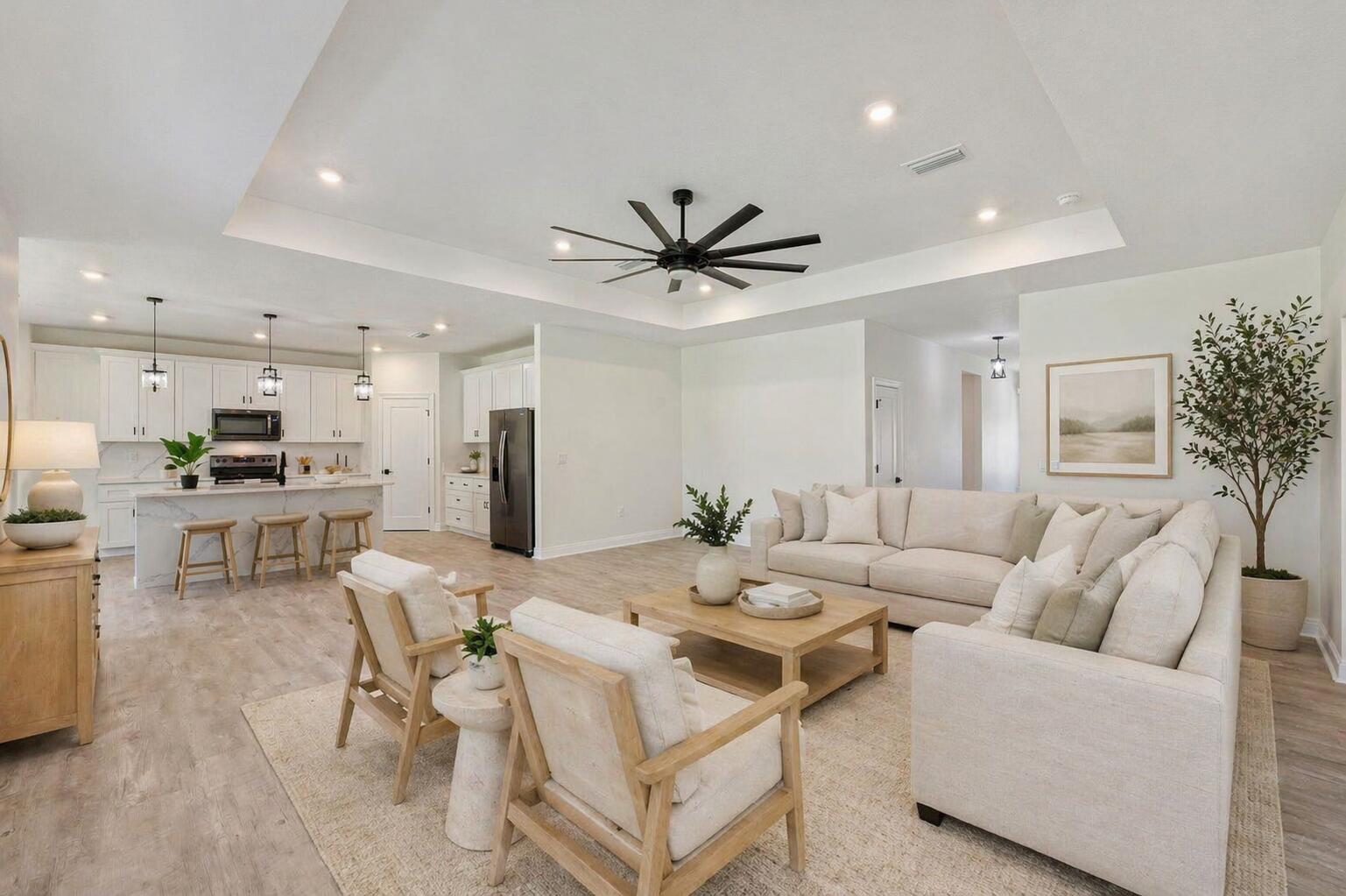 HOMEWOOD EST - Residential