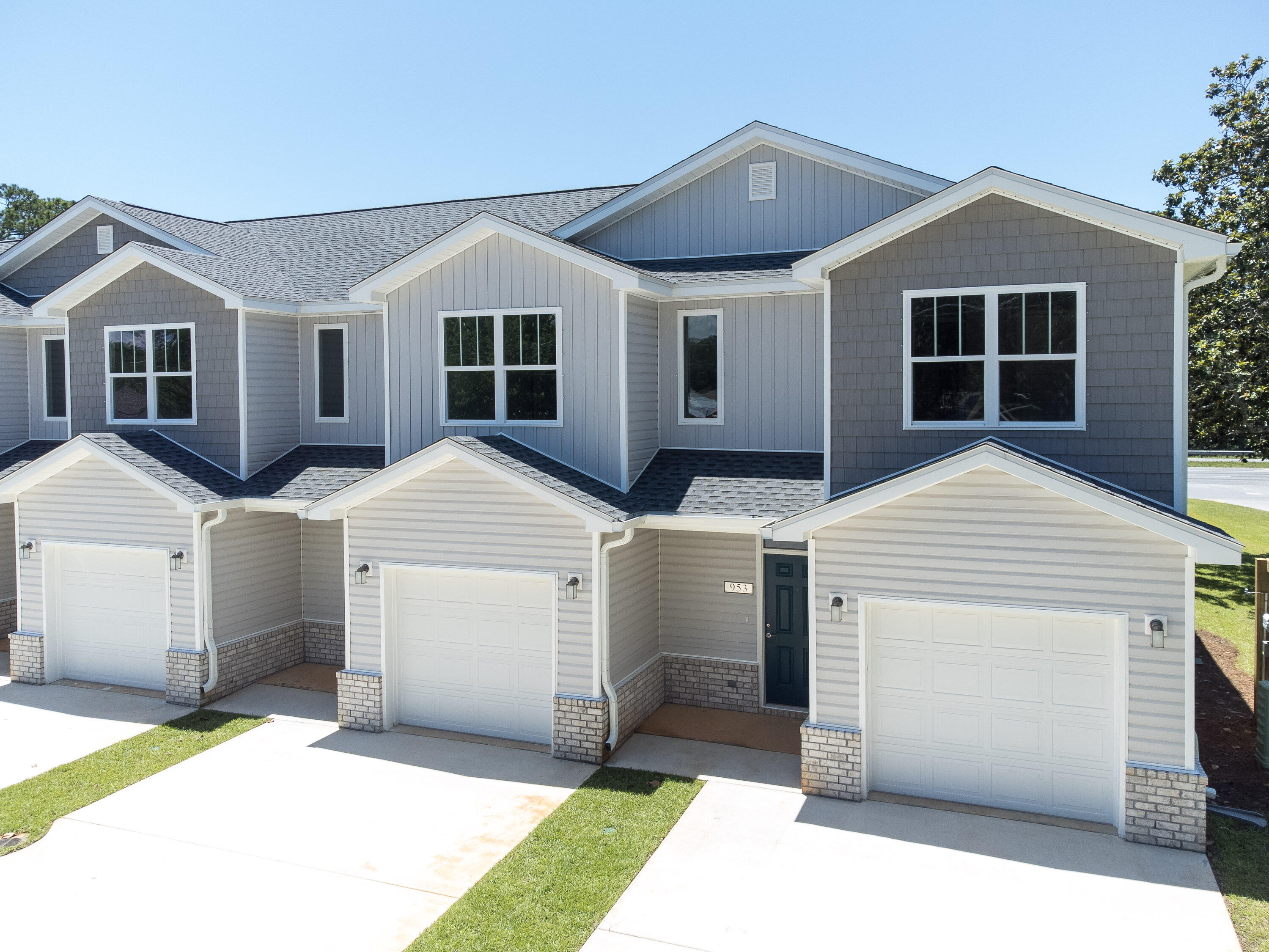 Skylark Townhomes - Residential