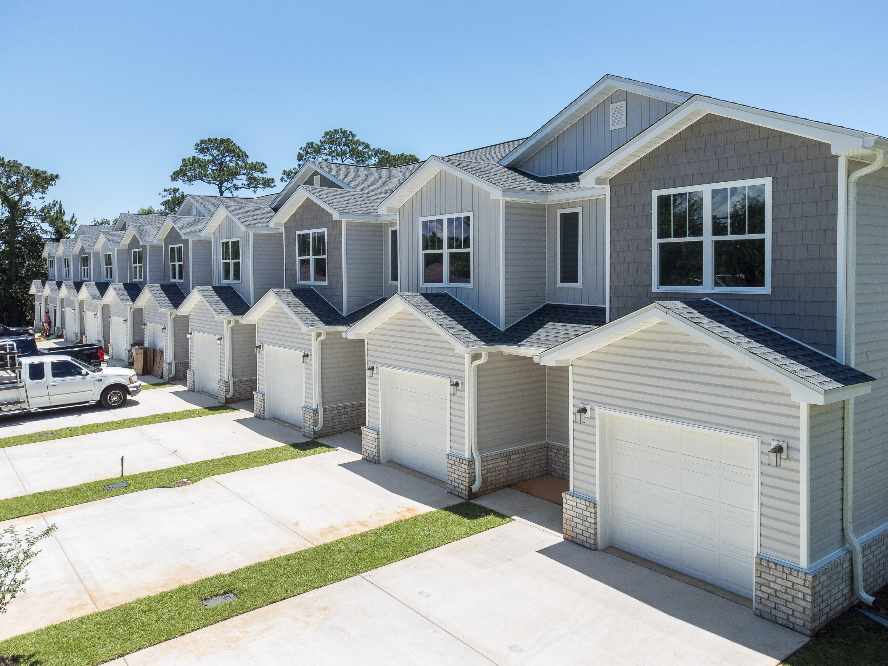 Skylark Townhomes - Residential