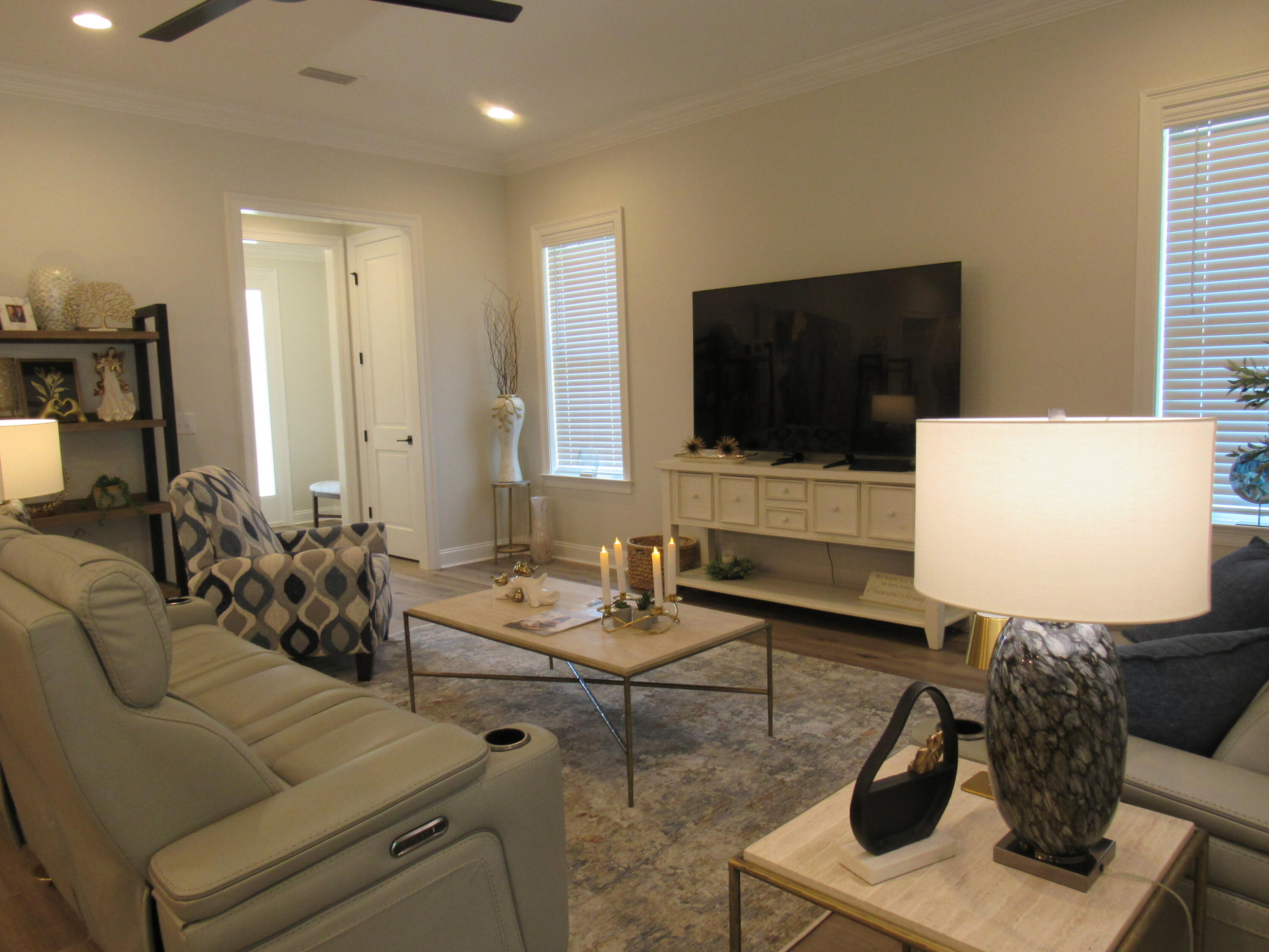 EAGLES LANDING S/D - Residential