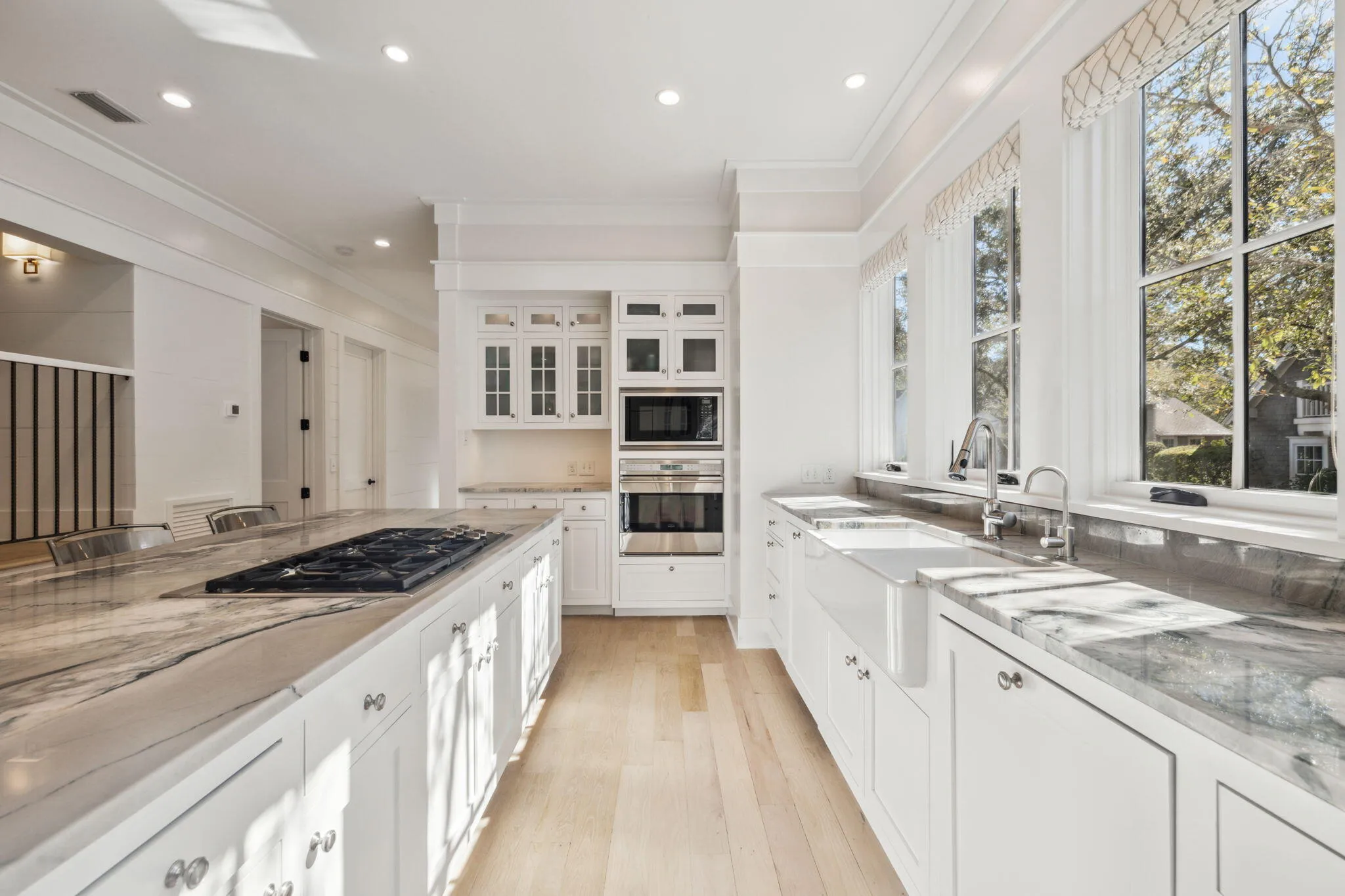 Totally remodeled Watersound Beach home with room for all your family – image 12