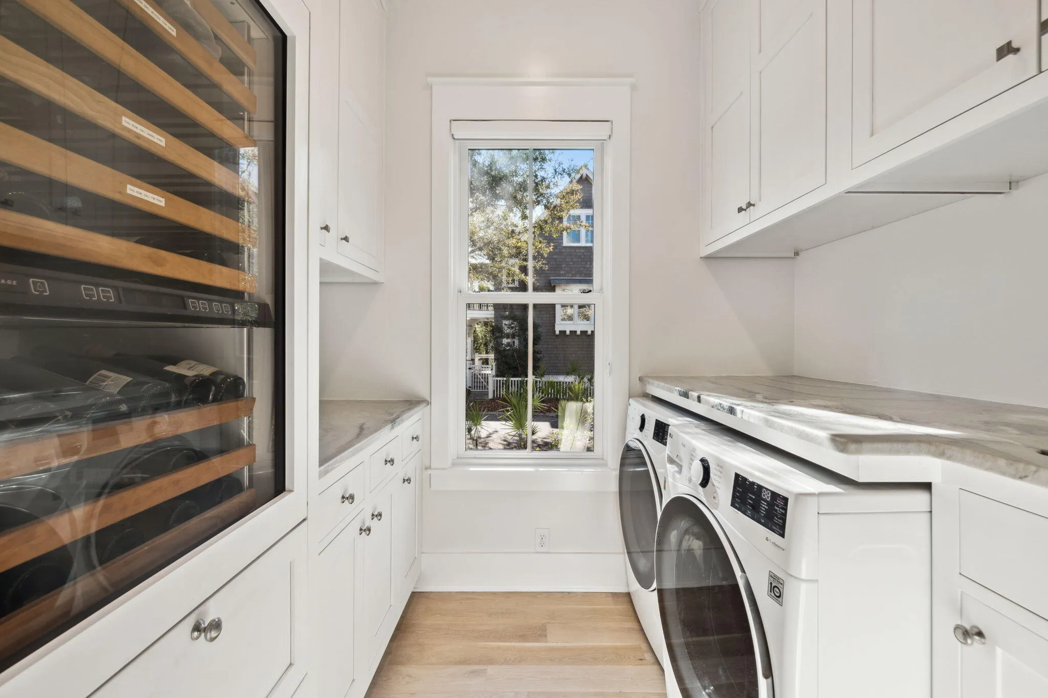 Totally remodeled Watersound Beach home with room for all your family – image 7