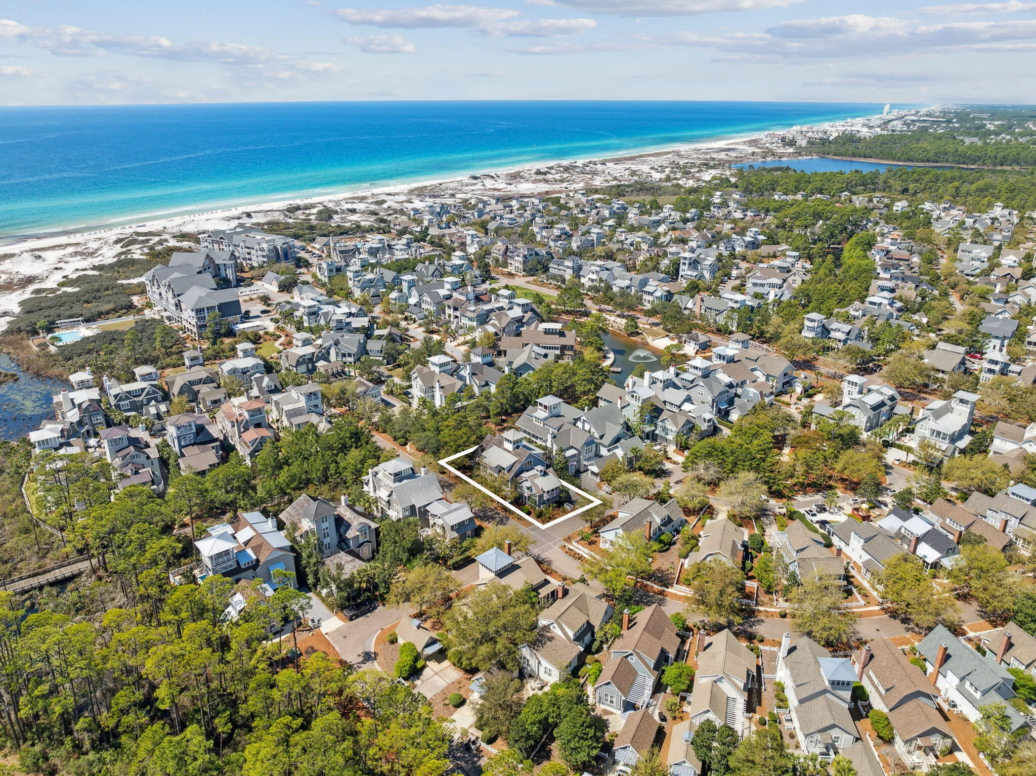 Totally remodeled Watersound Beach home with room for all your family – image 68