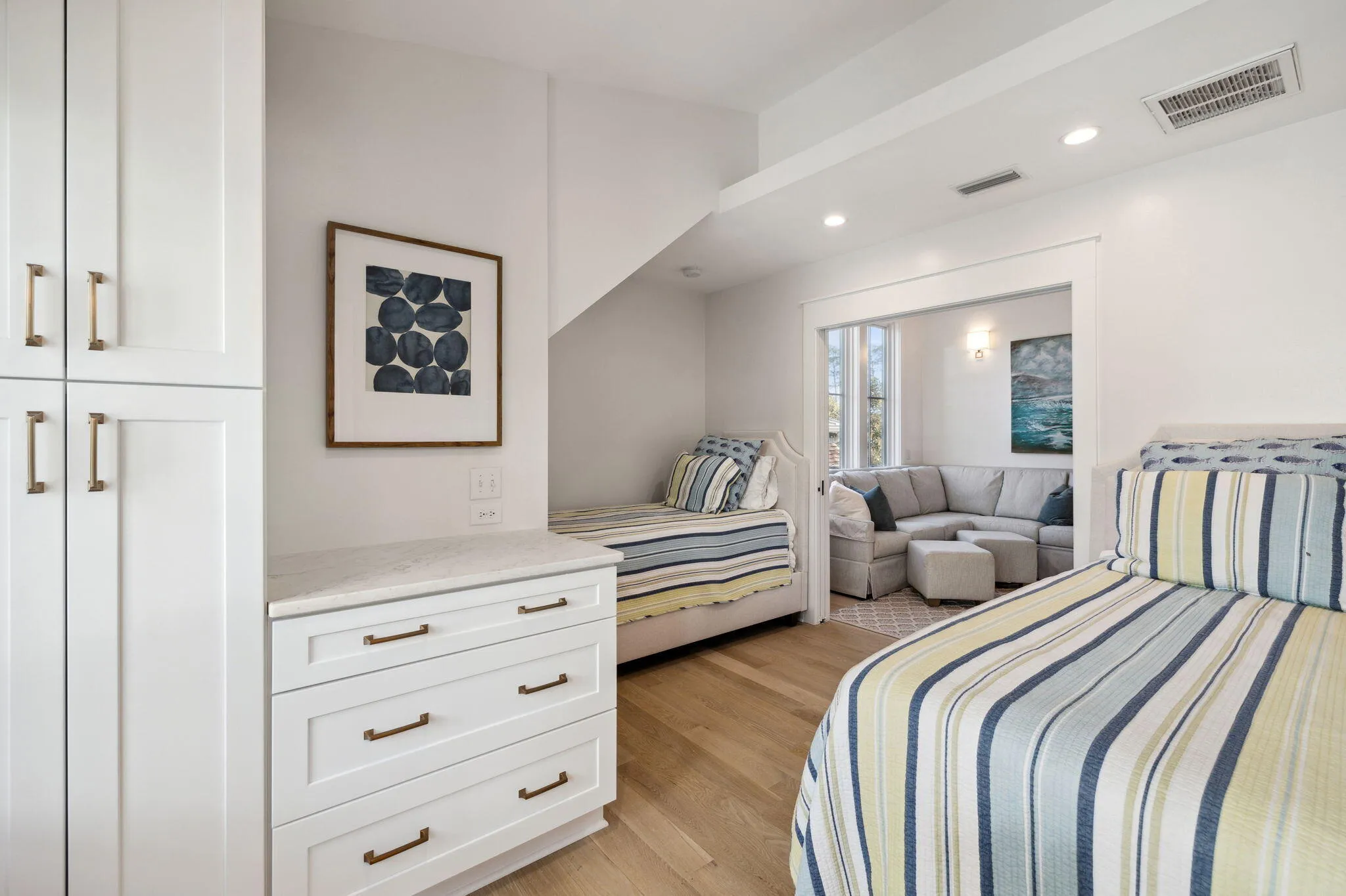 Totally remodeled Watersound Beach home with room for all your family – image 49