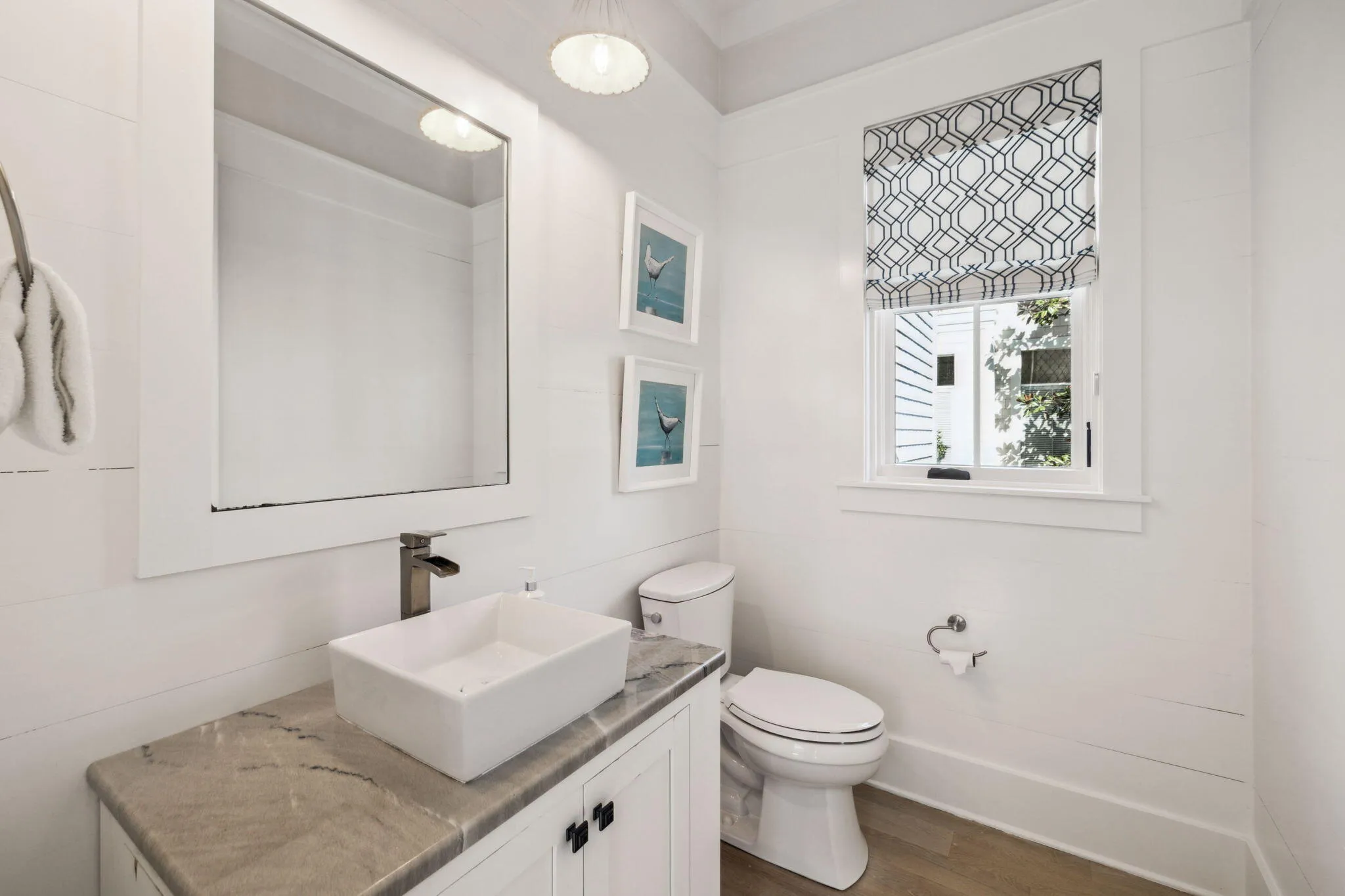 Totally remodeled Watersound Beach home with room for all your family – image 6