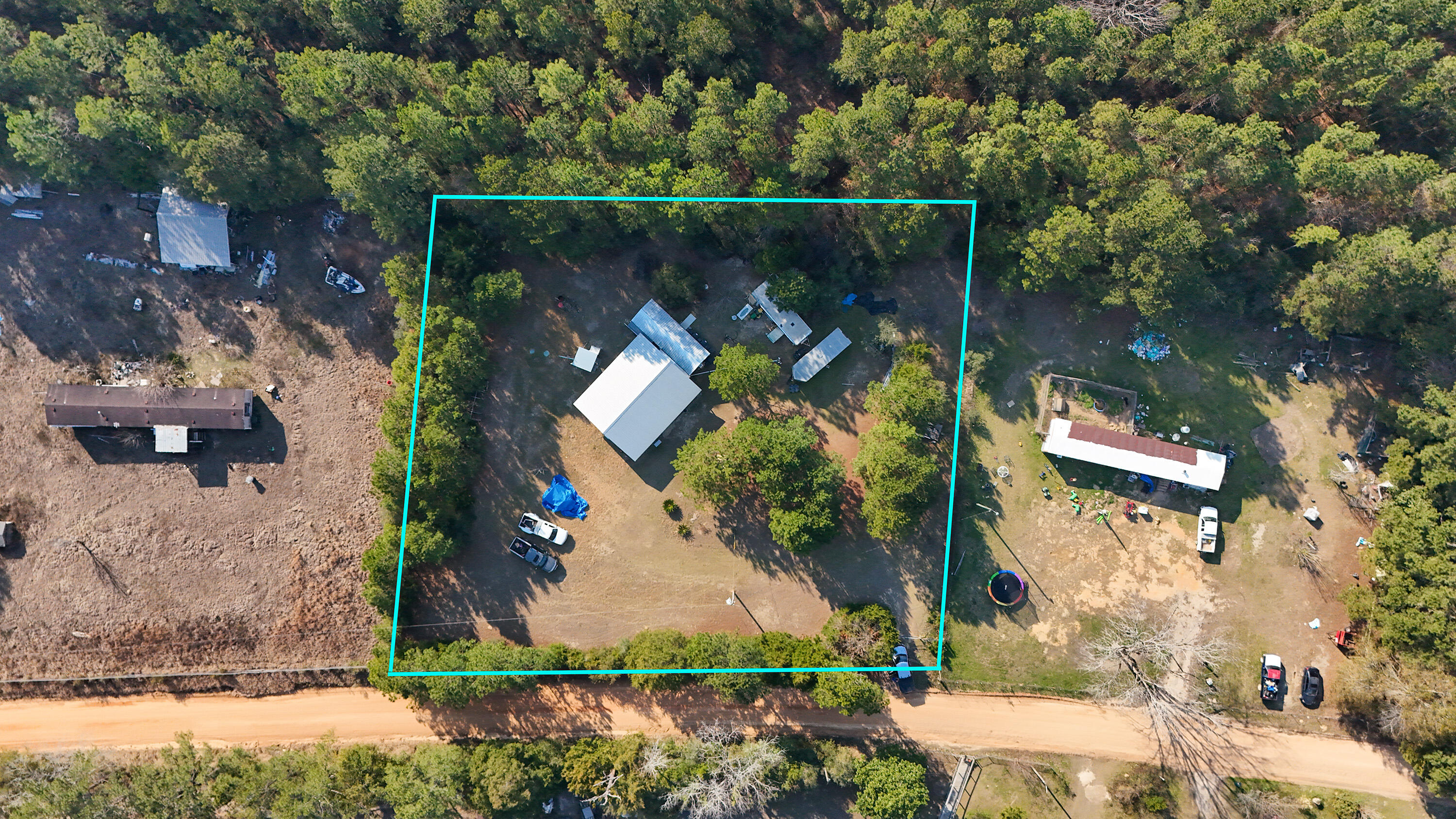 METES & BOUNDS - Land