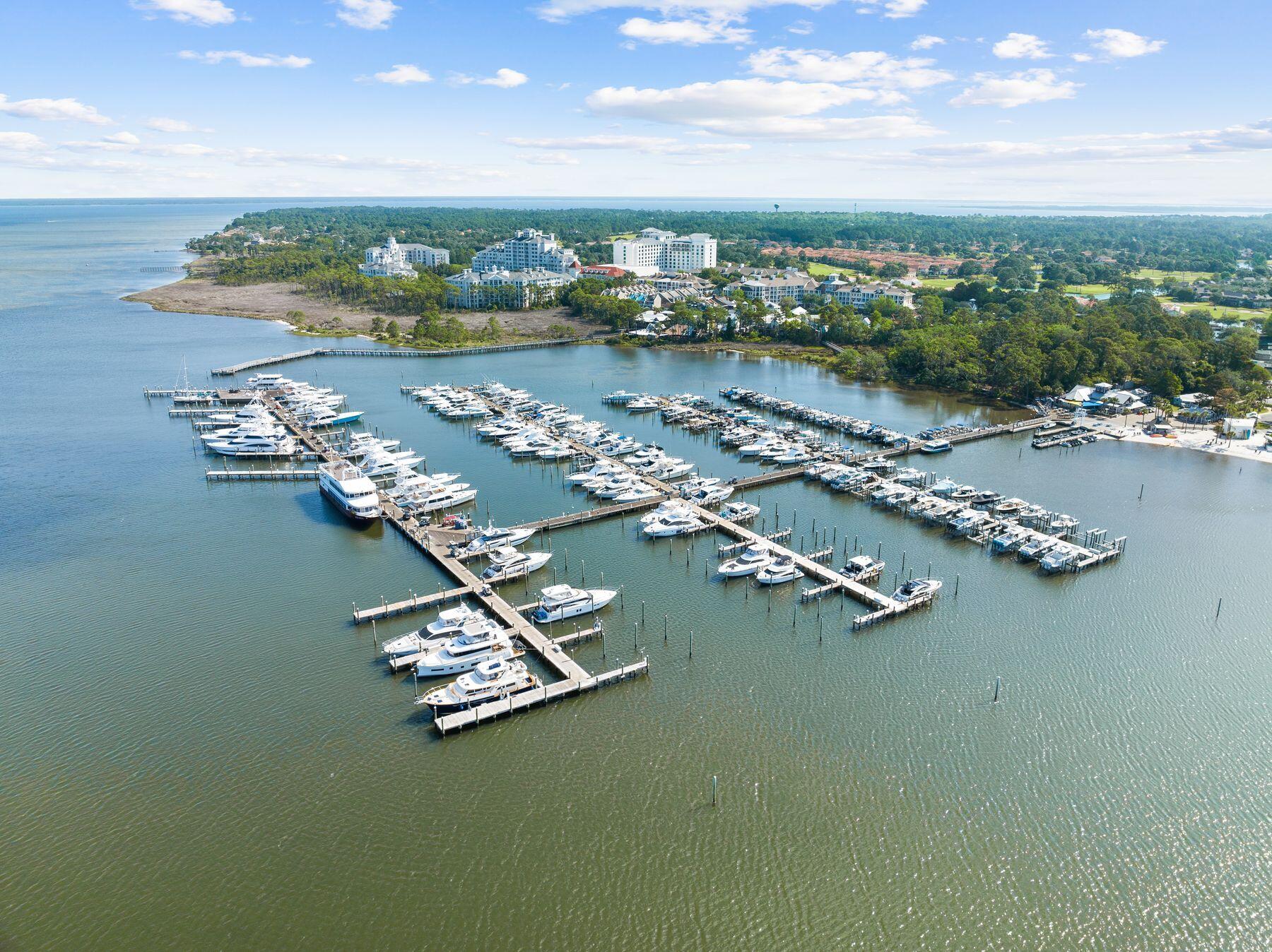 GRAND SANDESTIN - Residential