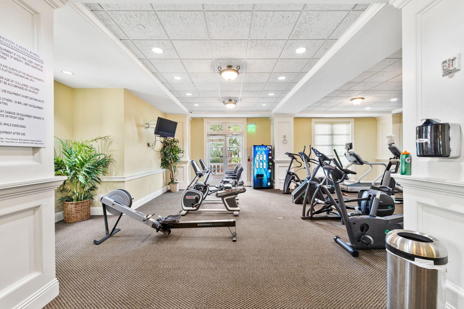 GRAND SANDESTIN - Residential