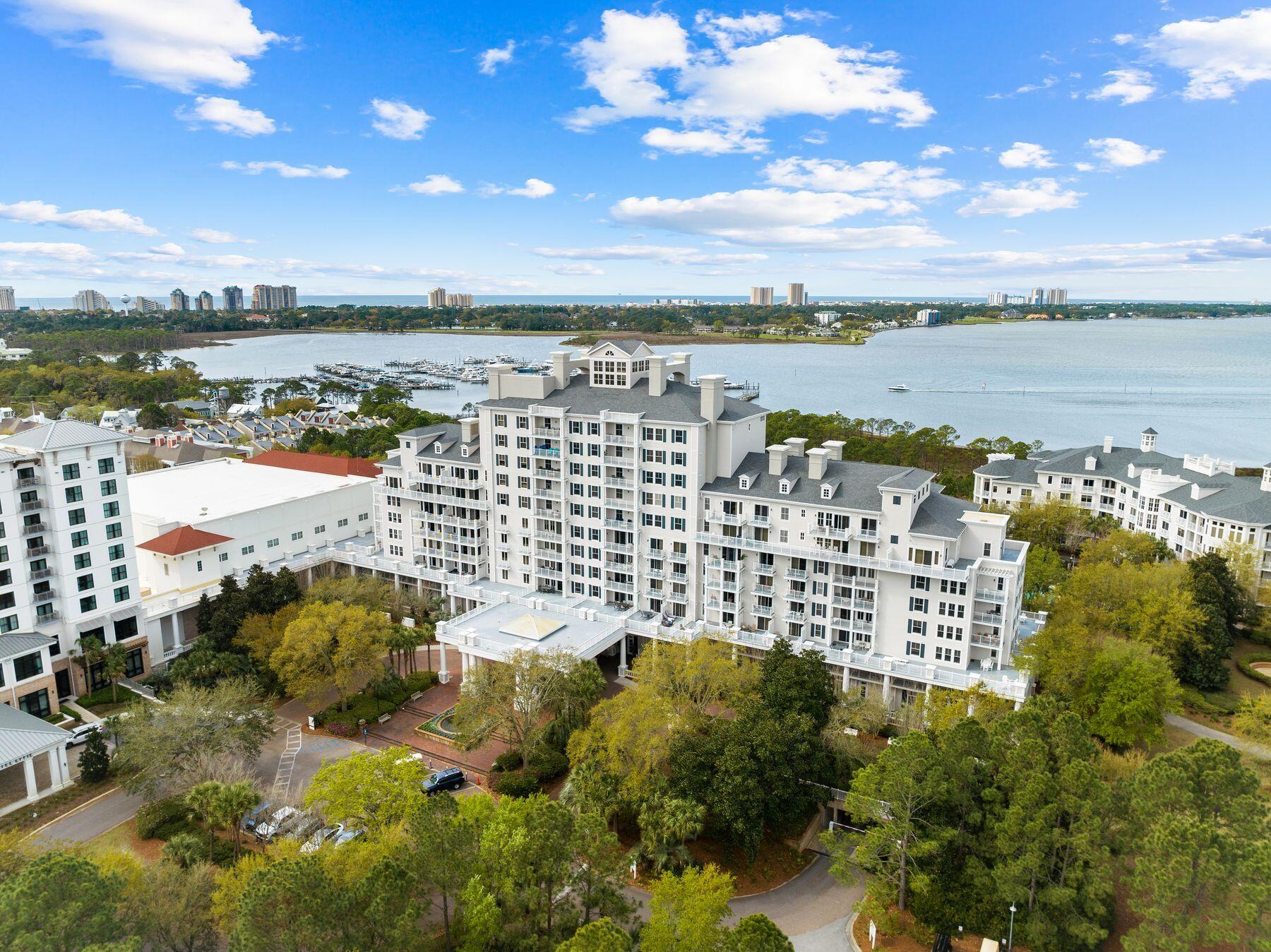 GRAND SANDESTIN - Residential