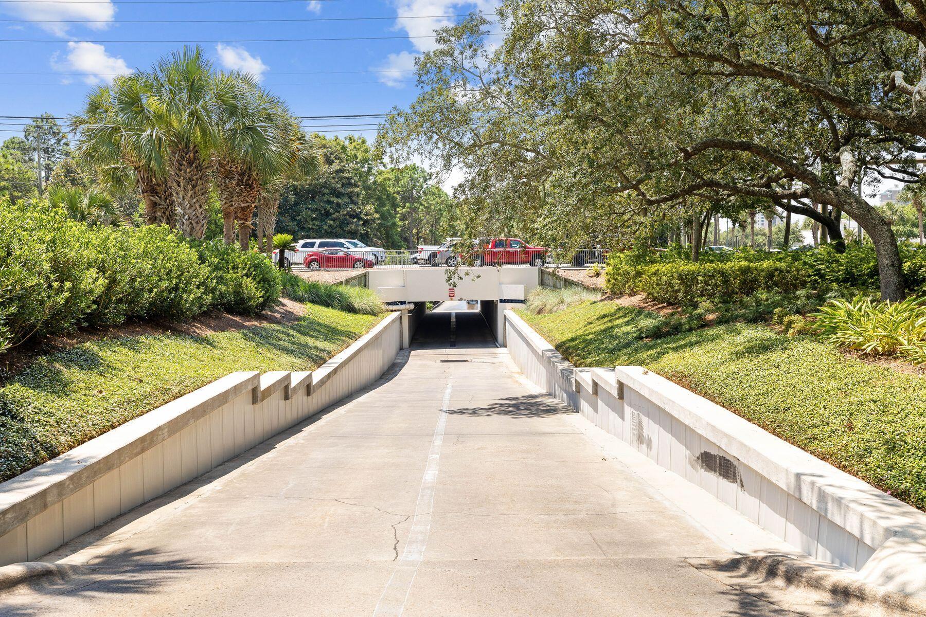 GRAND SANDESTIN - Residential