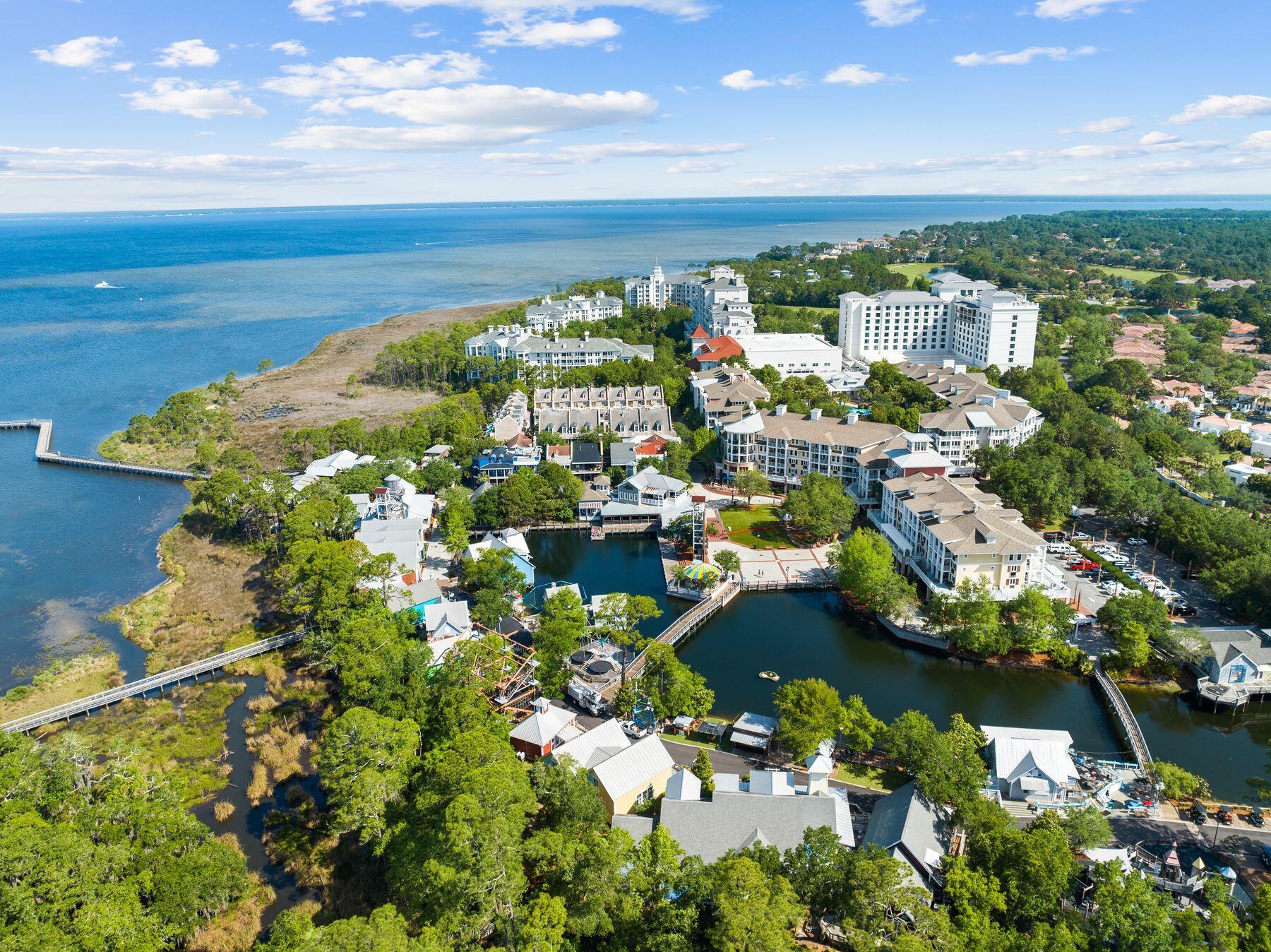 GRAND SANDESTIN - Residential