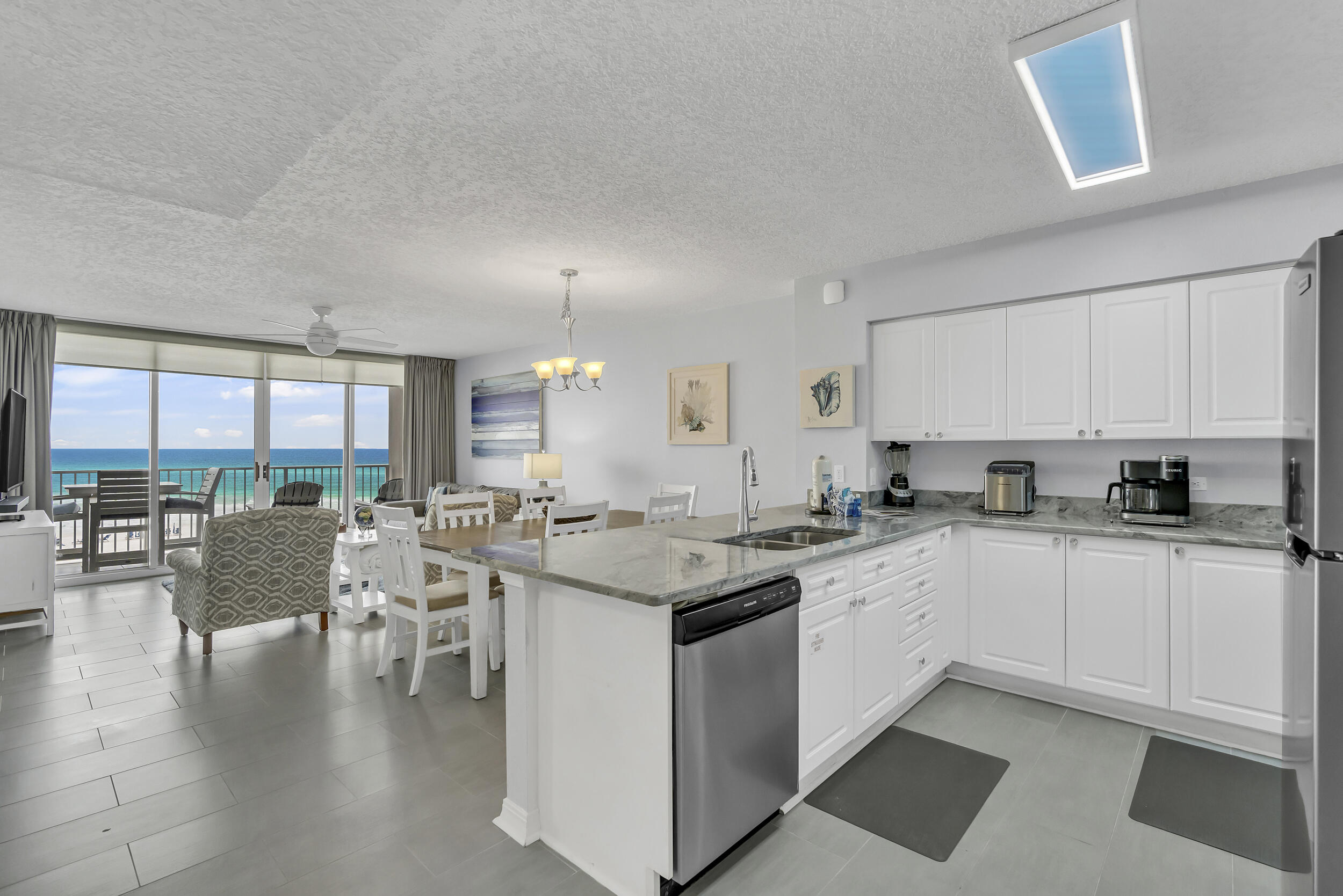 520 Santa Rosa Boulevard 411