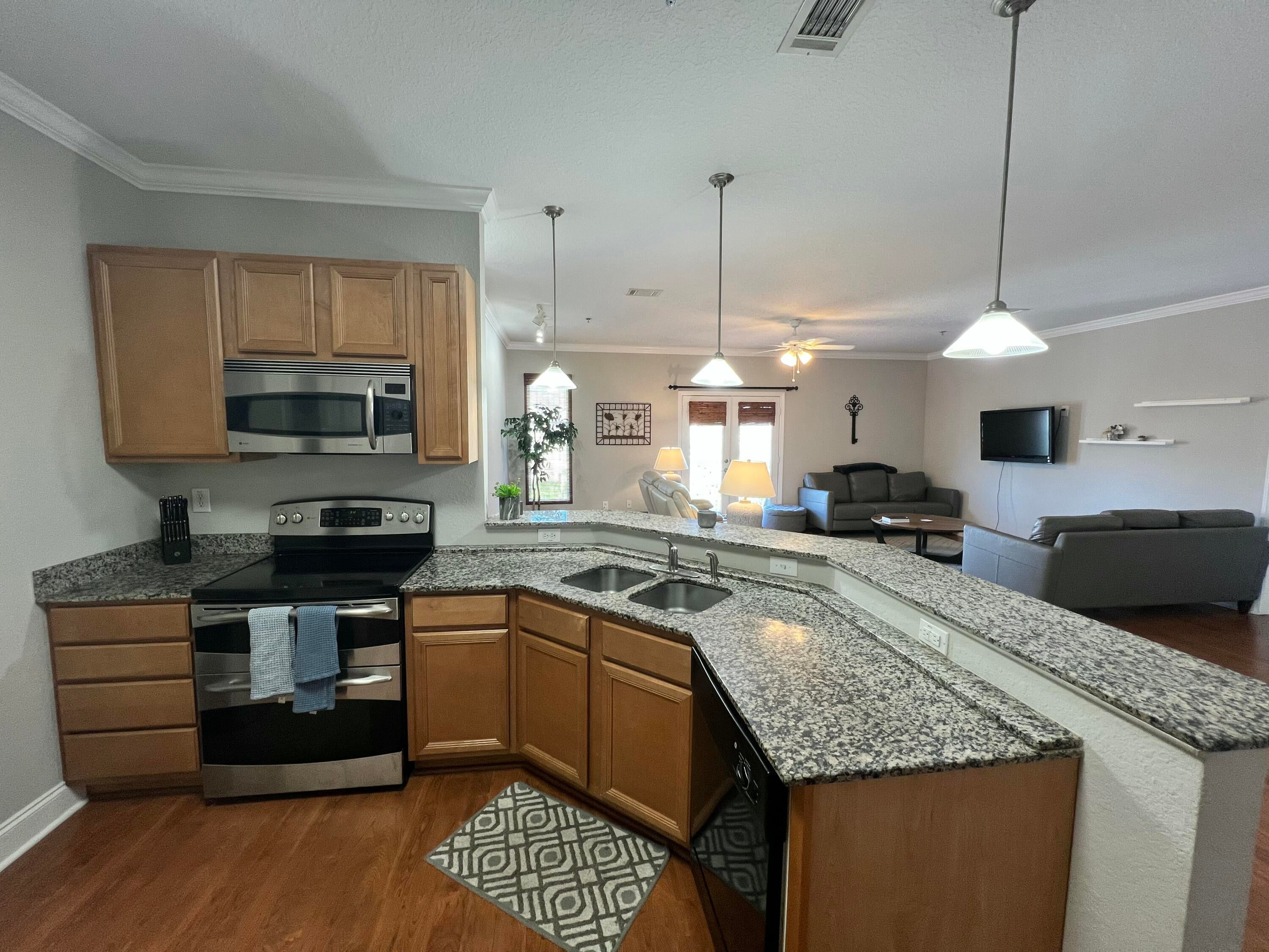 2203 Walosi Way L303