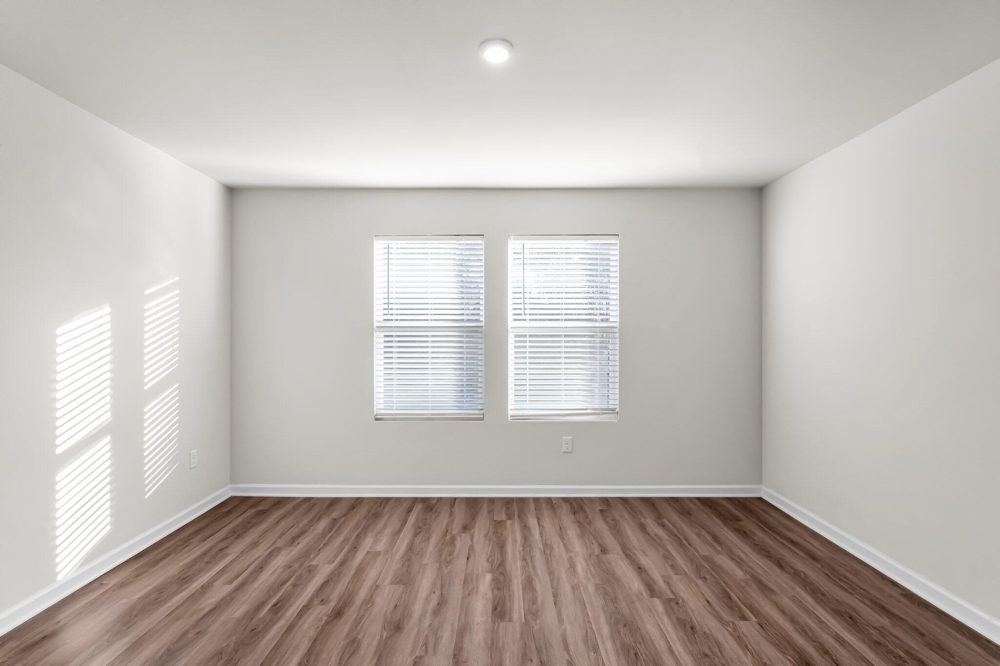 CROSS CREEK - Residential Lease