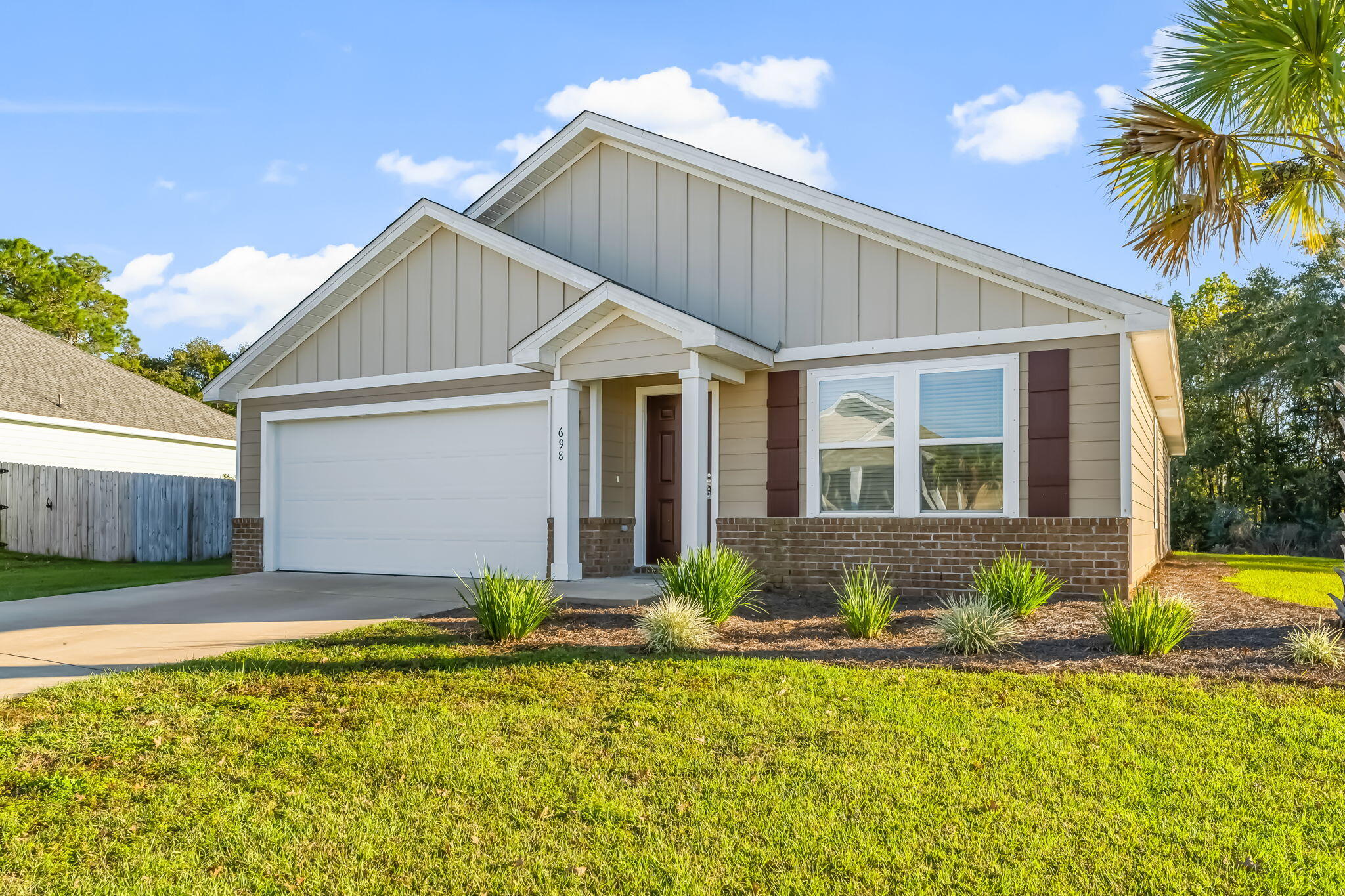 CROSS CREEK - Residential Lease