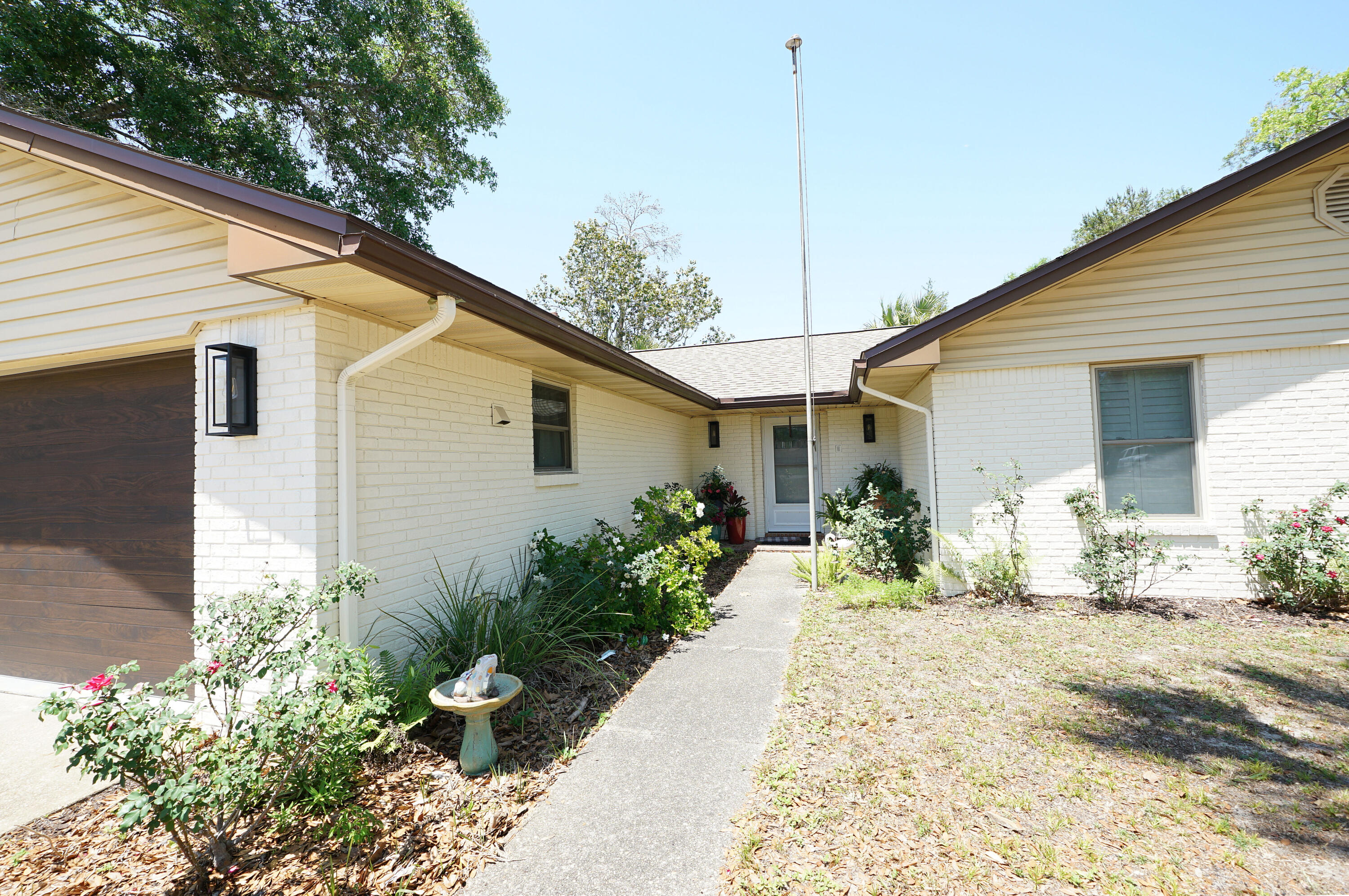 BLUEWATER BAY VILLAGE 1-B LOT 60 BLK A - Residential