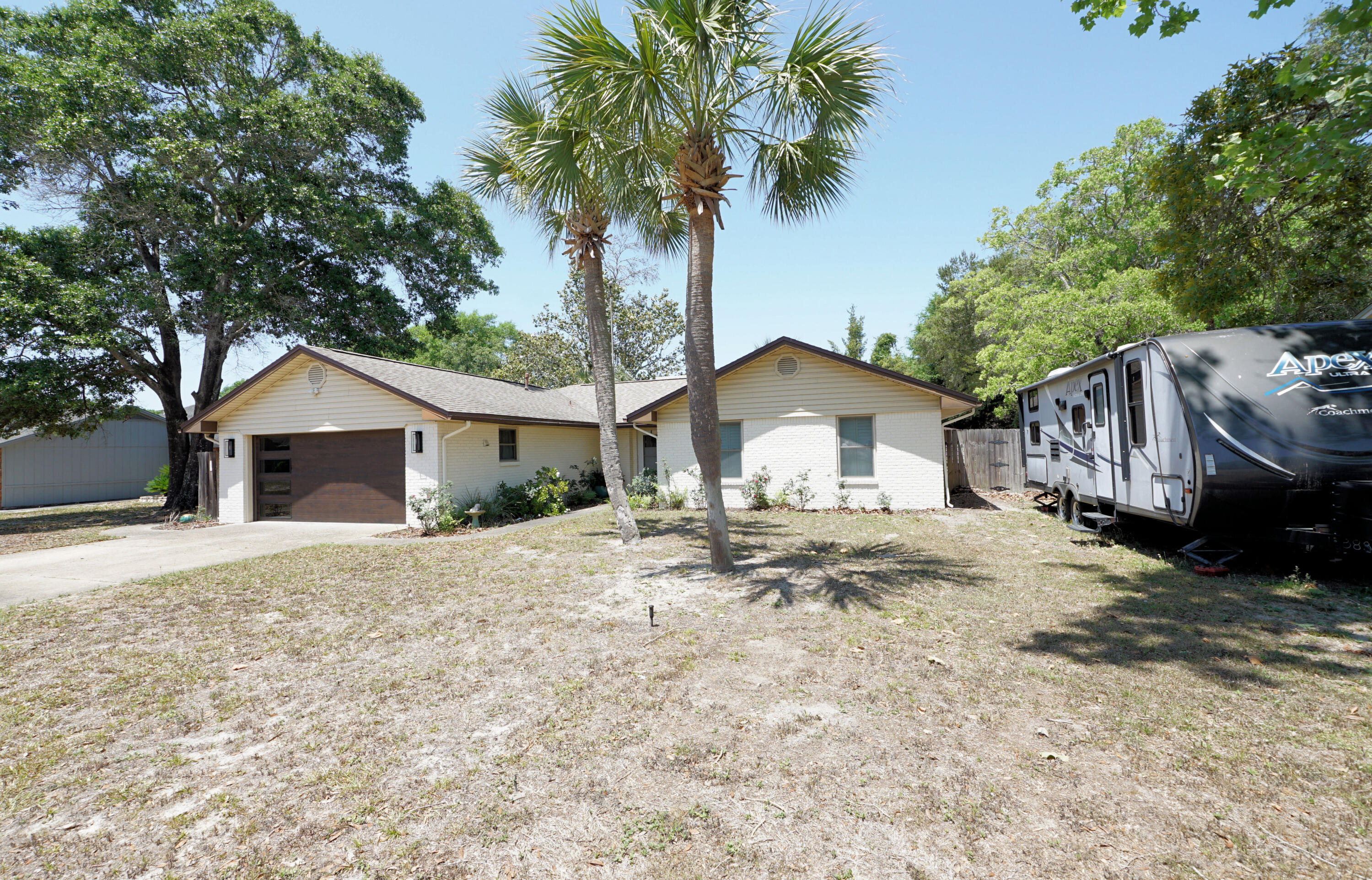 BLUEWATER BAY VILLAGE 1-B LOT 60 BLK A - Residential