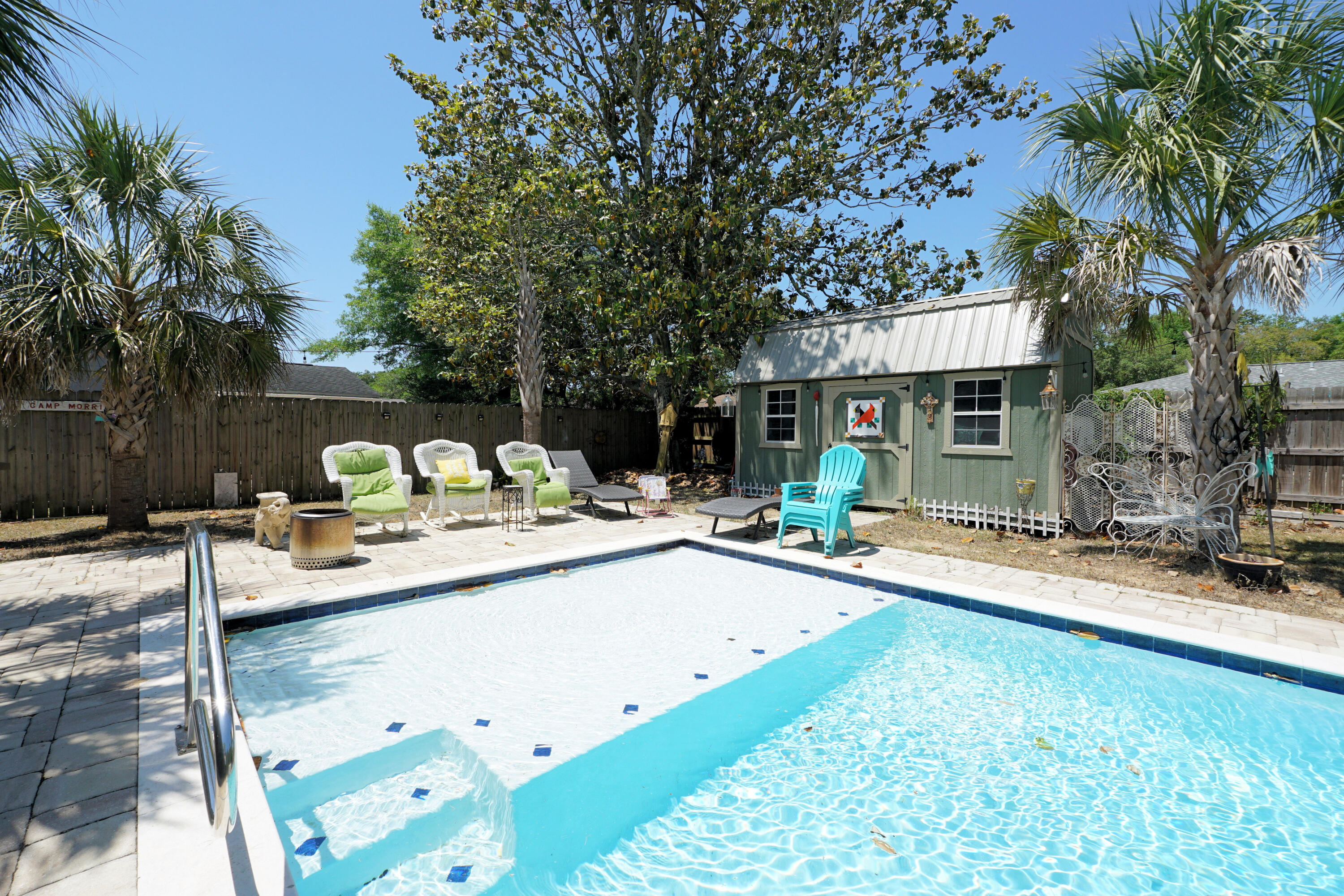 BLUEWATER BAY VILLAGE 1-B LOT 60 BLK A - Residential