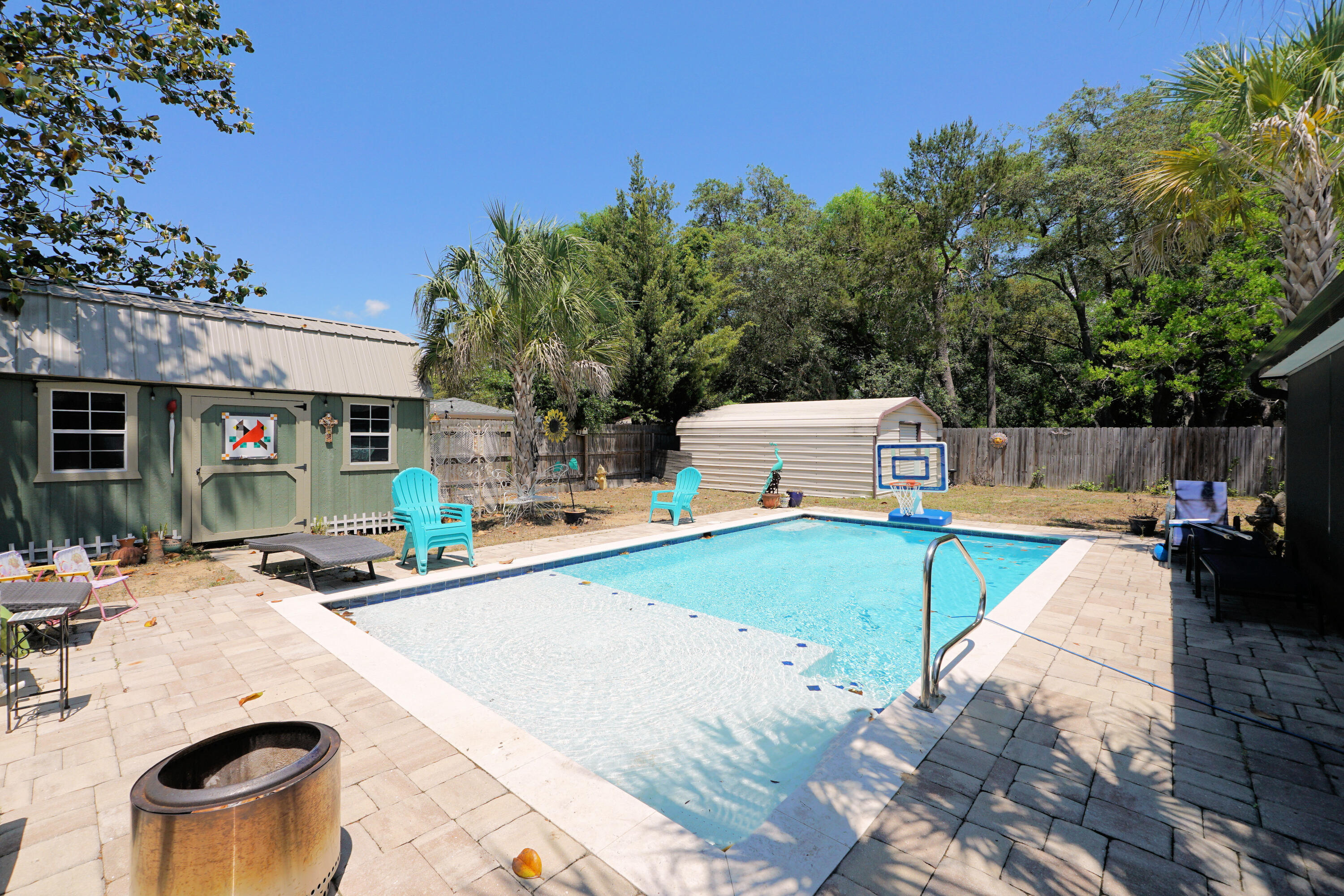 BLUEWATER BAY VILLAGE 1-B LOT 60 BLK A - Residential