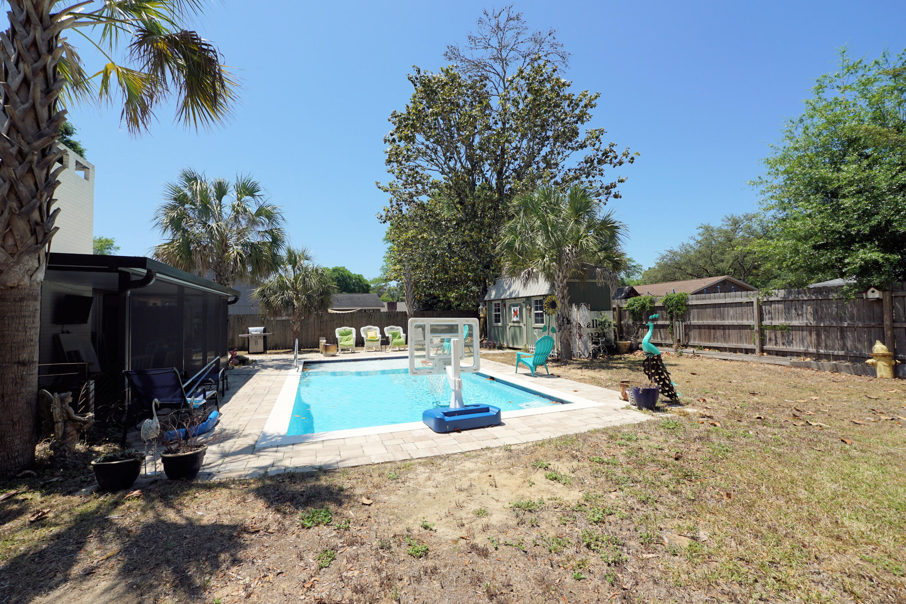 BLUEWATER BAY VILLAGE 1-B LOT 60 BLK A - Residential