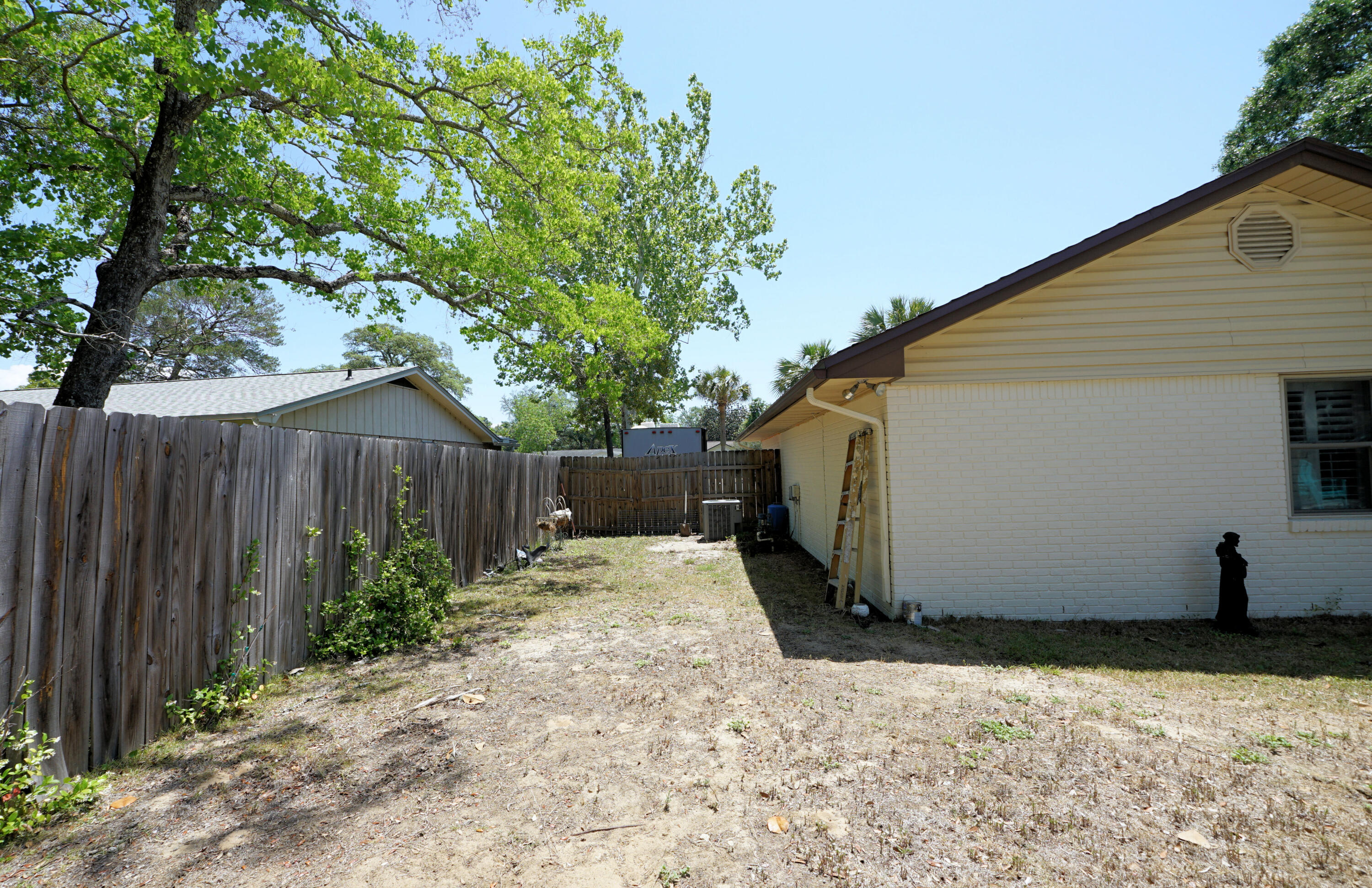 BLUEWATER BAY VILLAGE 1-B LOT 60 BLK A - Residential