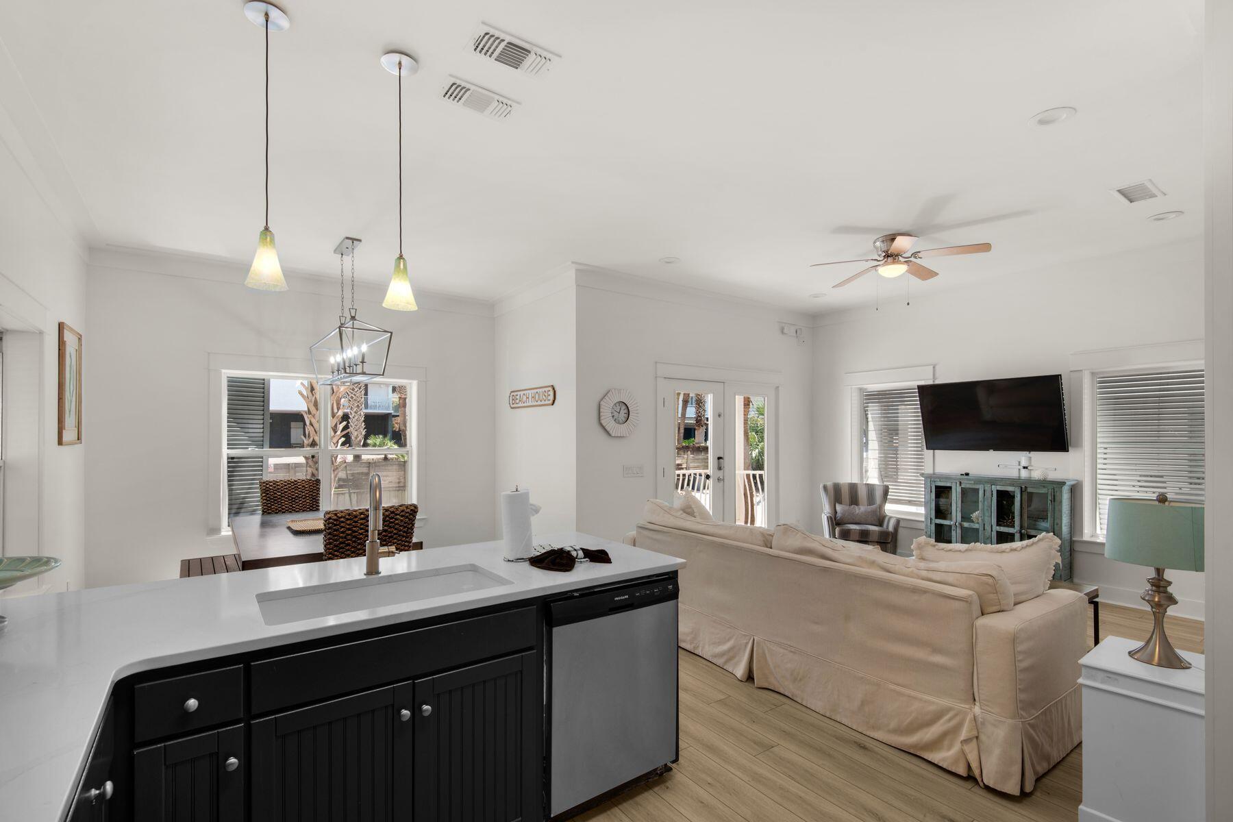 Miramar Beach Cottages - Residential