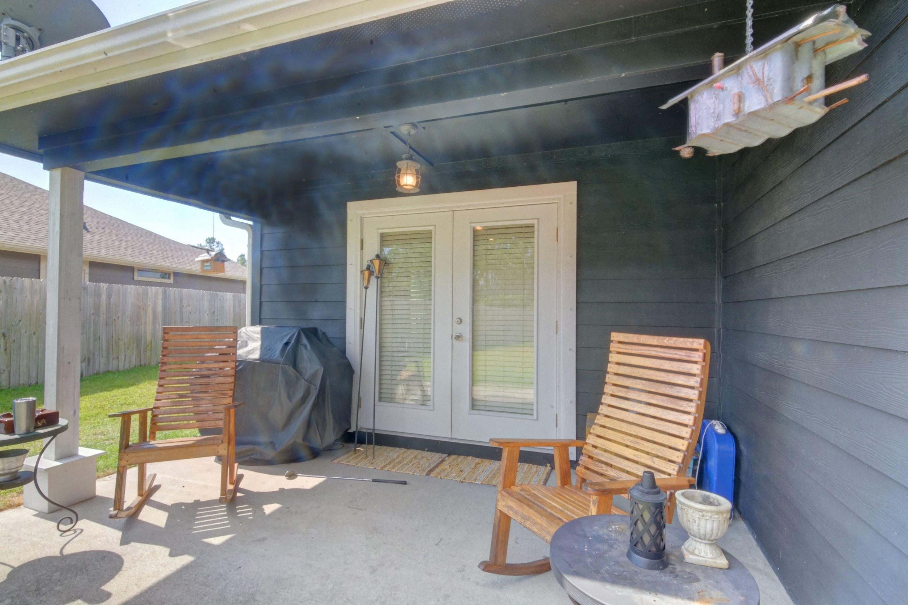 COTTAGES AT EAST RIVER - Residential