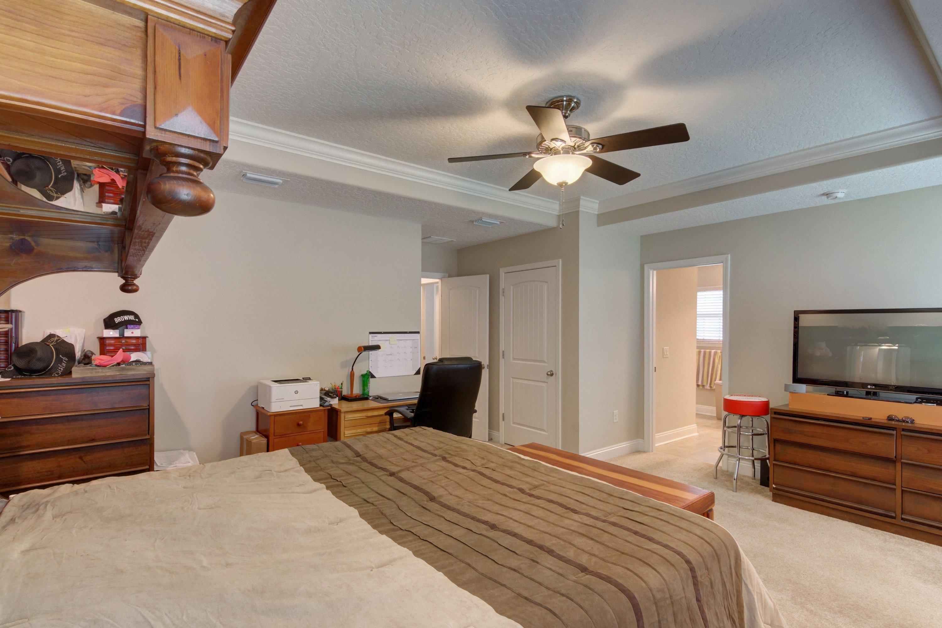 COTTAGES AT EAST RIVER - Residential