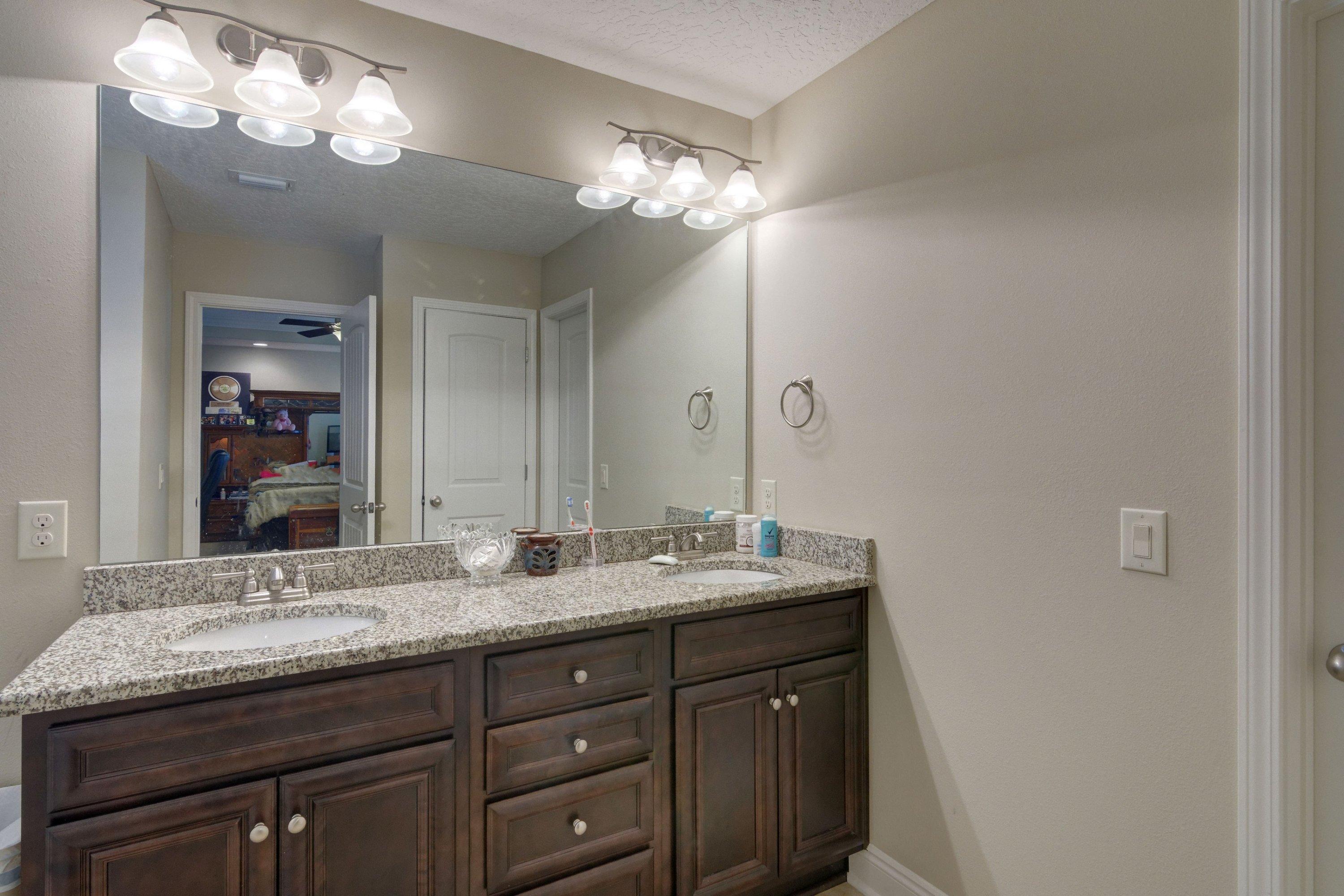 COTTAGES AT EAST RIVER - Residential