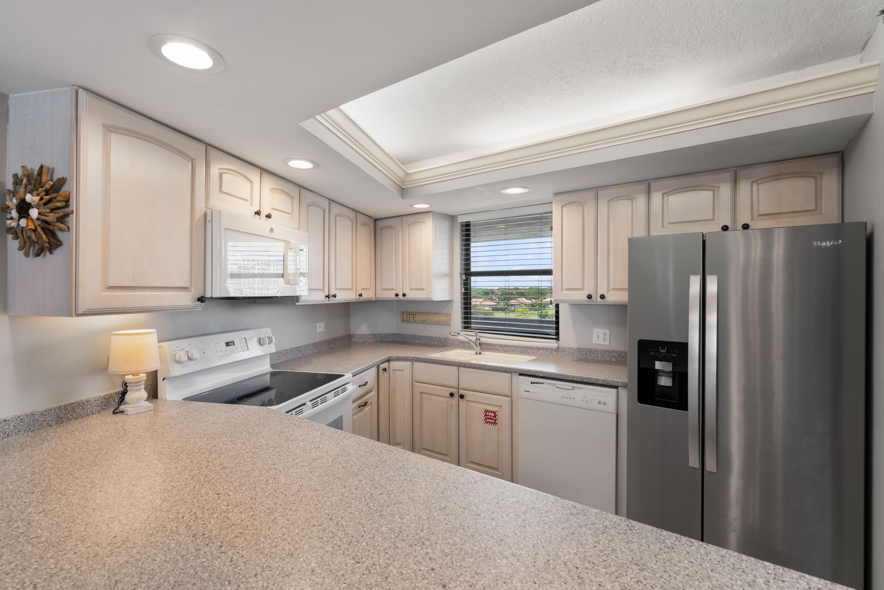 BEACHSIDE ONE - Residential