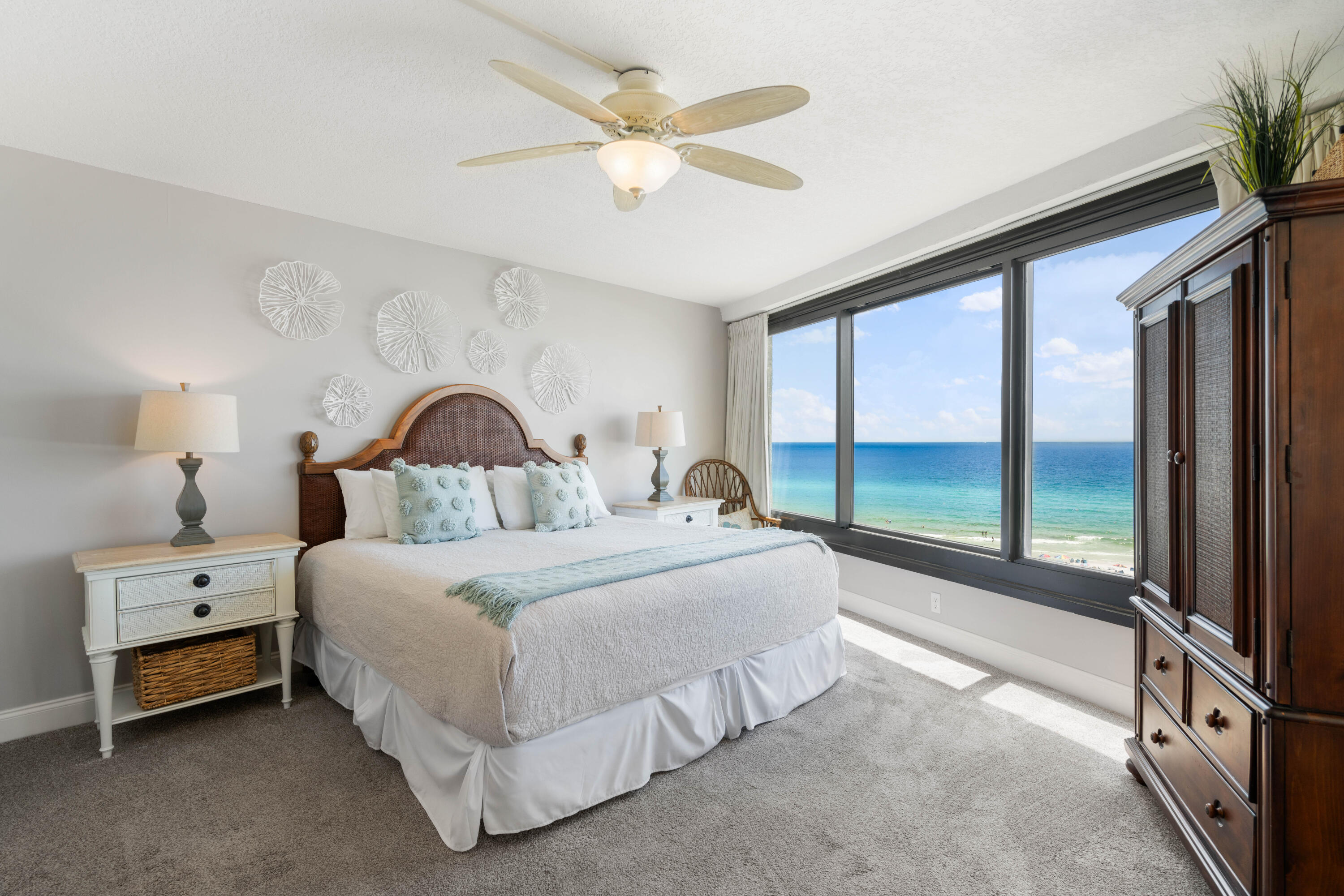 BEACHSIDE ONE - Residential