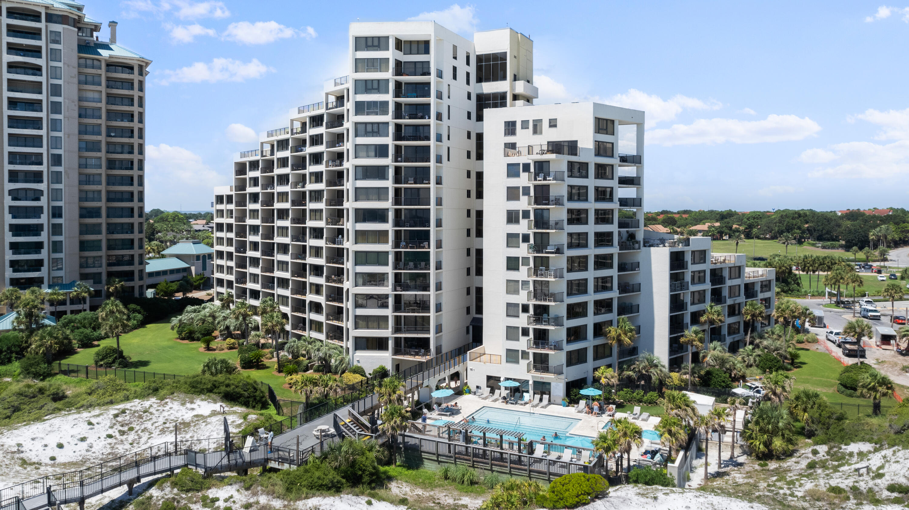 BEACHSIDE ONE - Residential