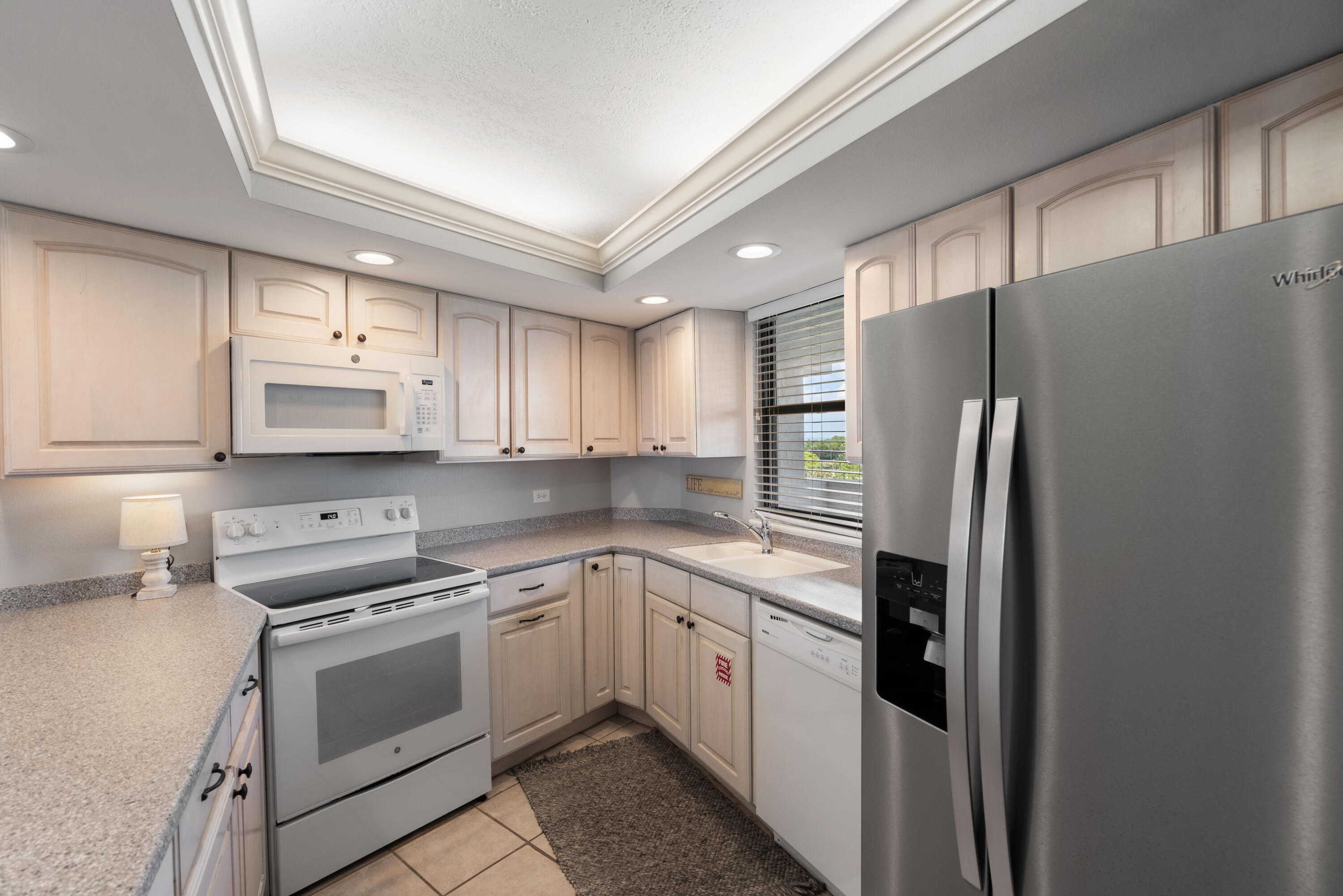 BEACHSIDE ONE - Residential