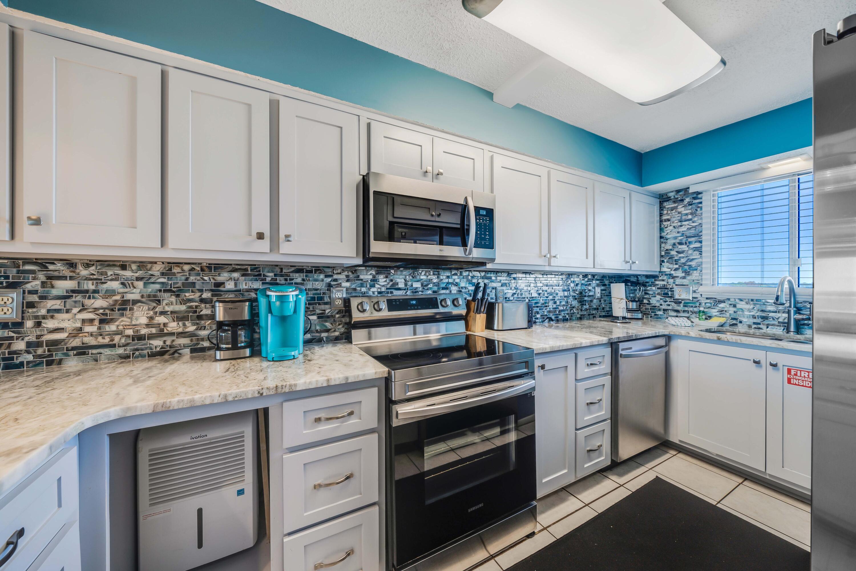 REGENCY TOWERS CONDO - Residential