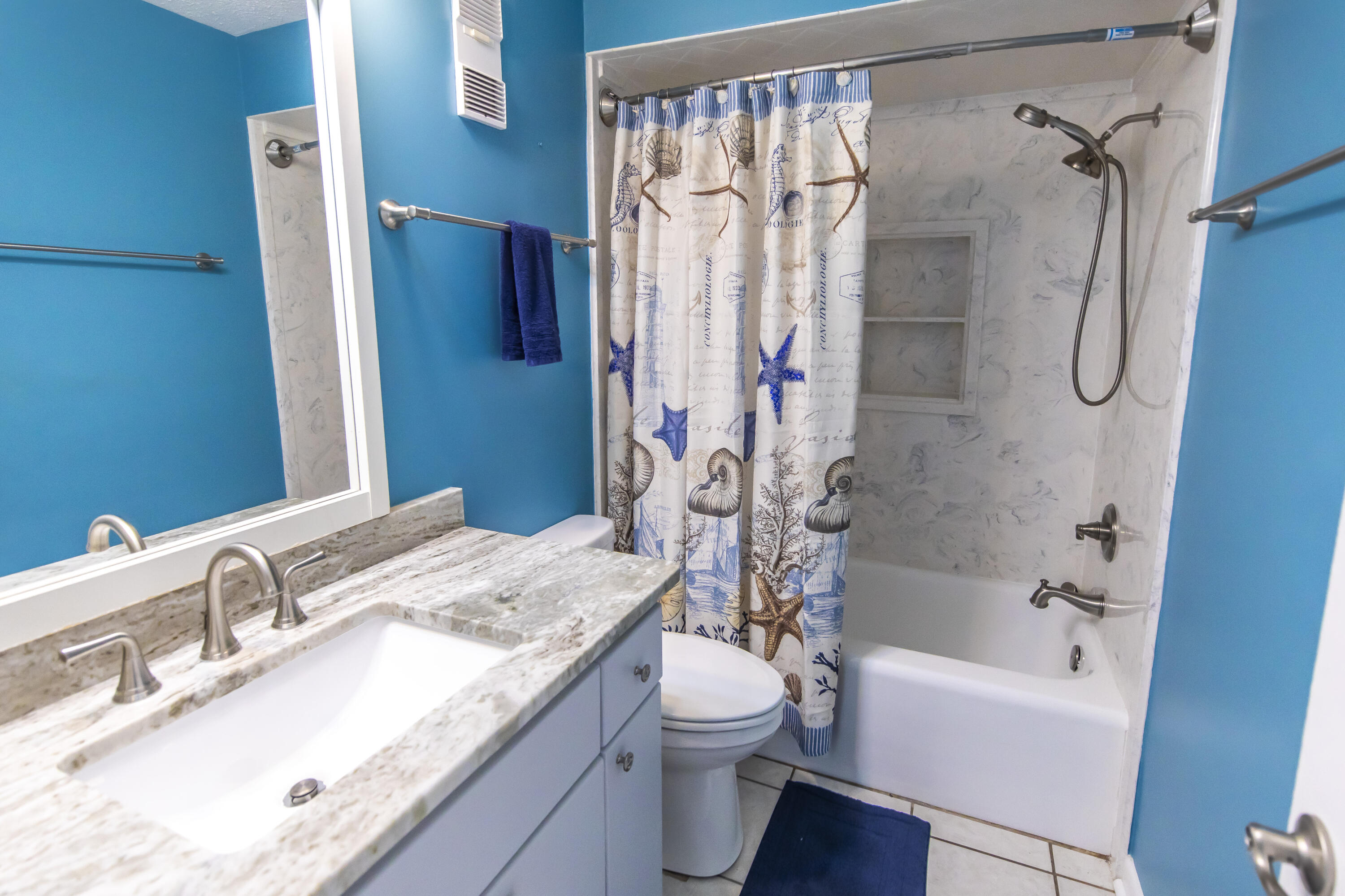 REGENCY TOWERS CONDO - Residential