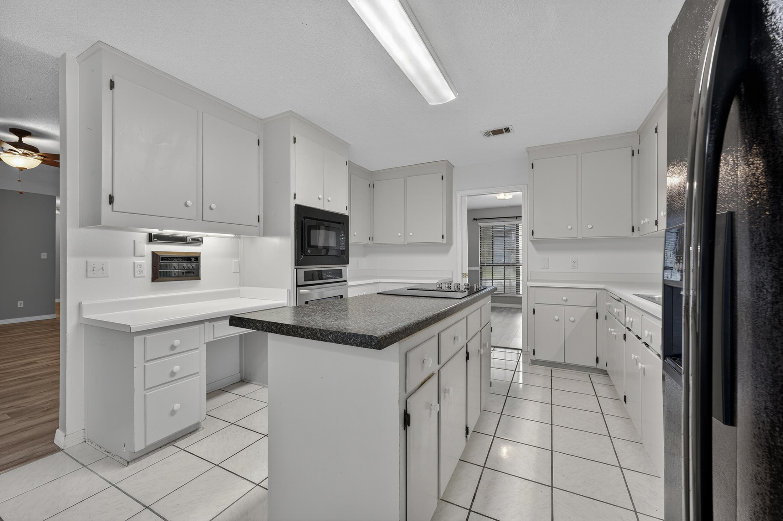 MARINERS COVE - Residential