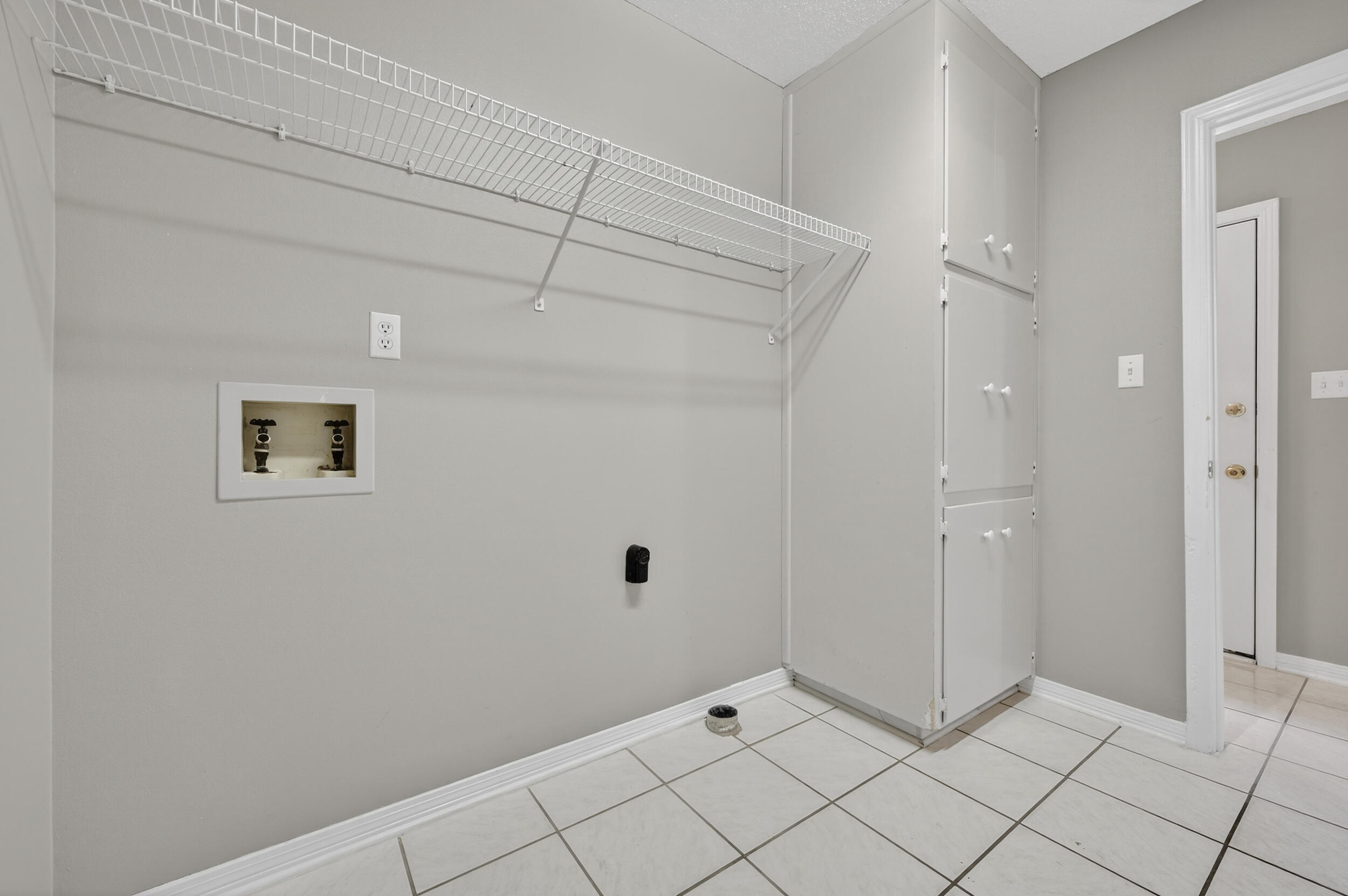 MARINERS COVE - Residential