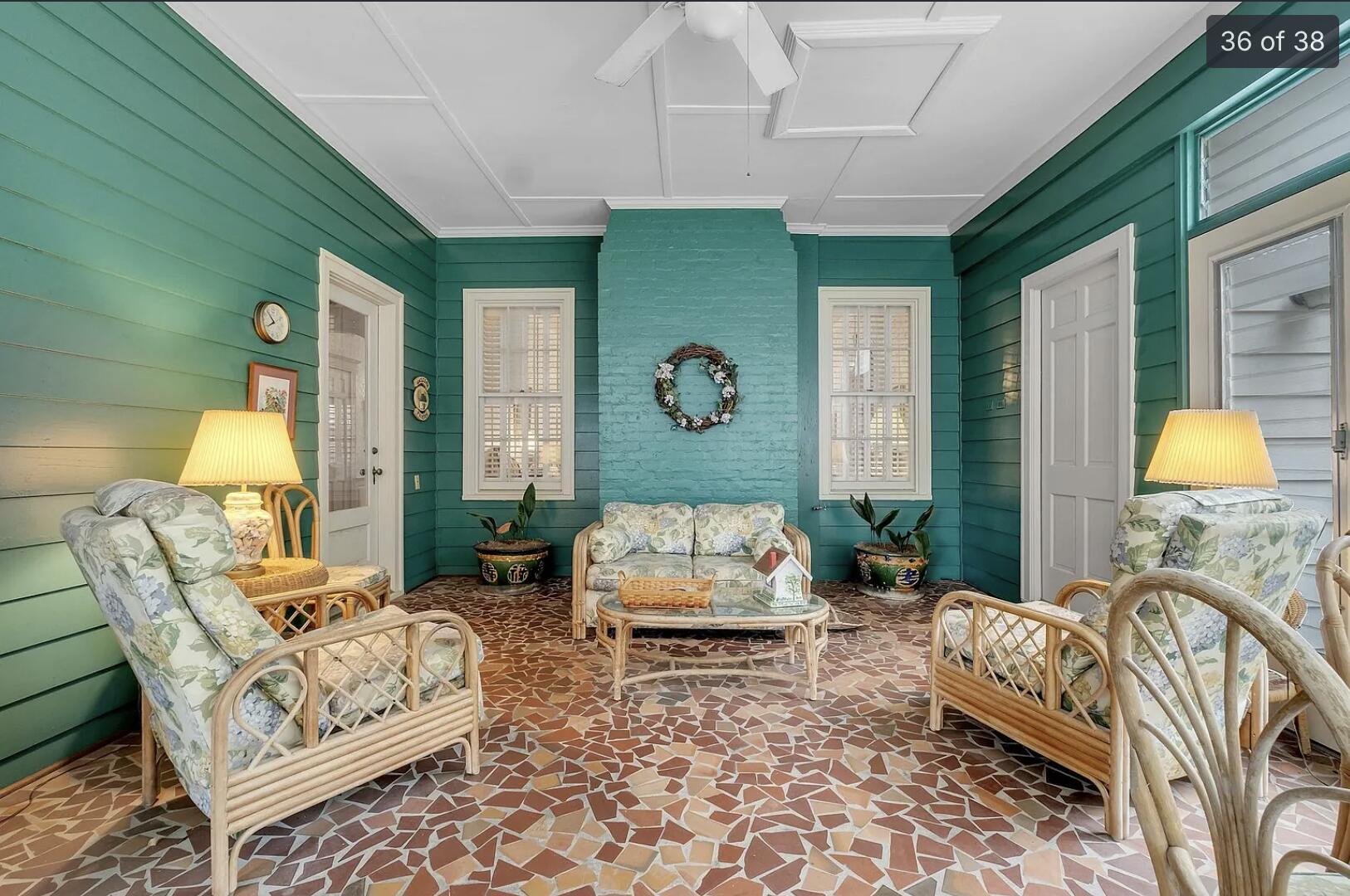 NO RECORDED SUBDIVISION - Residential