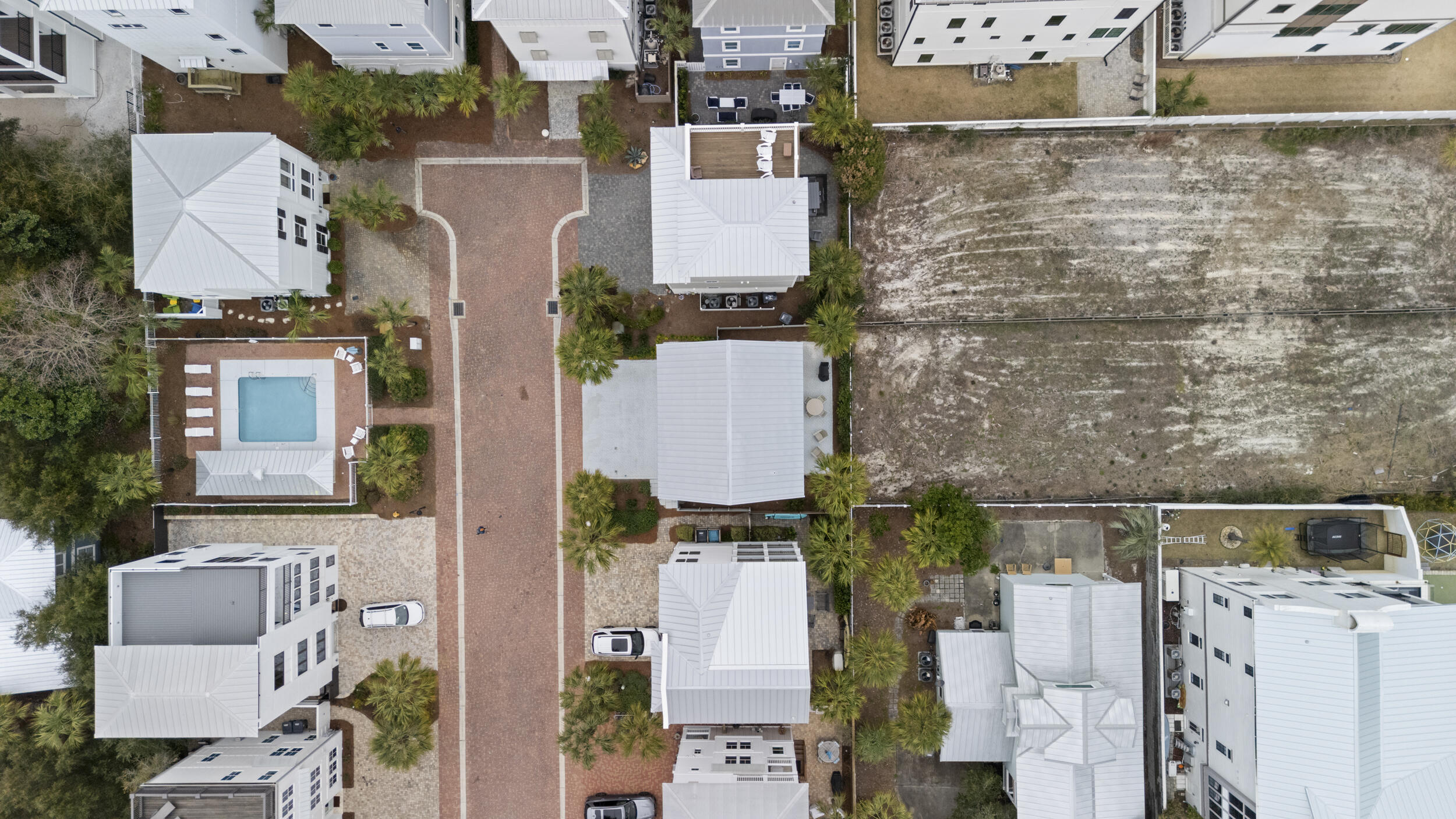 COTTAGES AT INLET BEACH - Residential