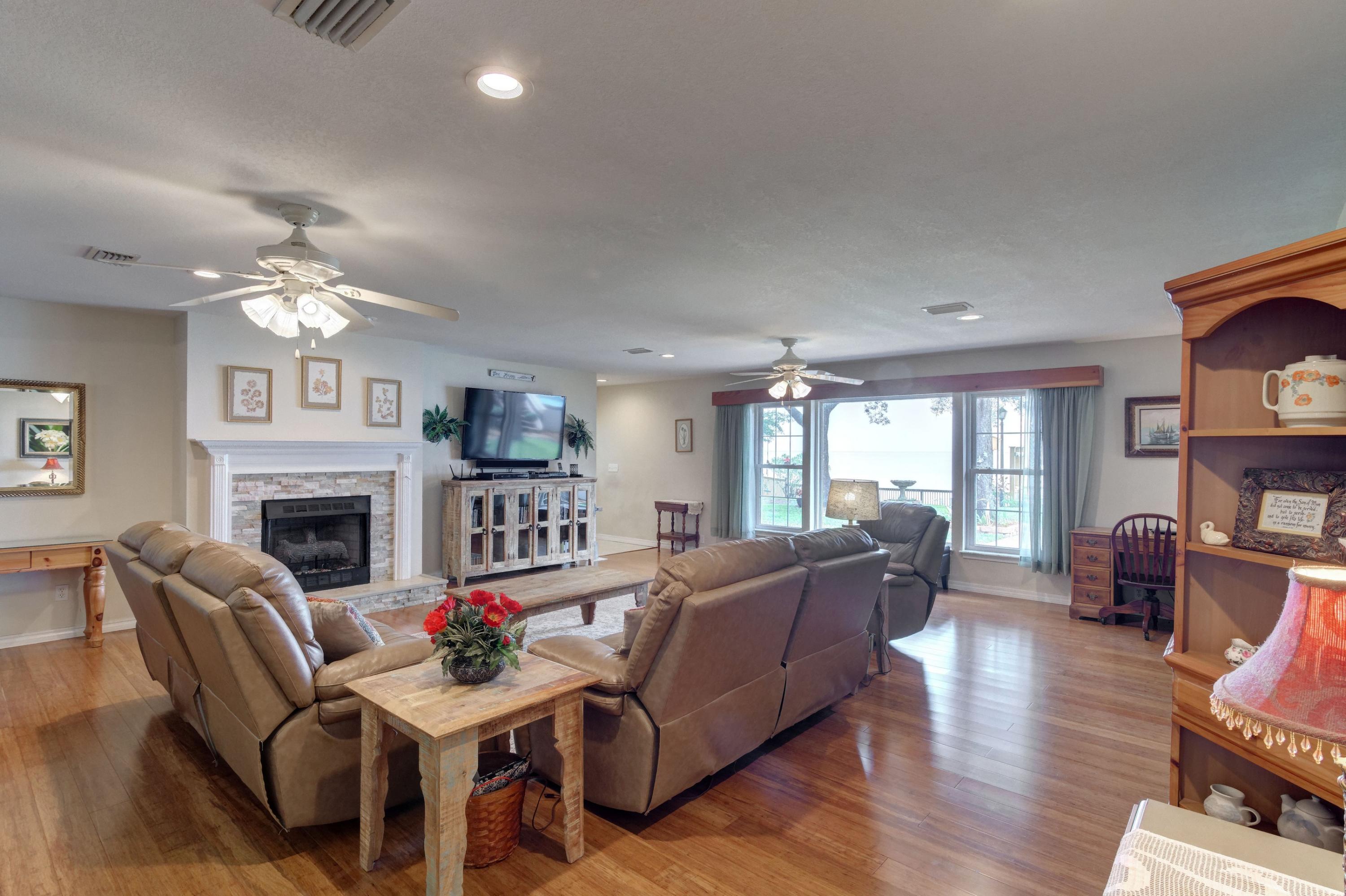 NONESUCH WAY - Residential