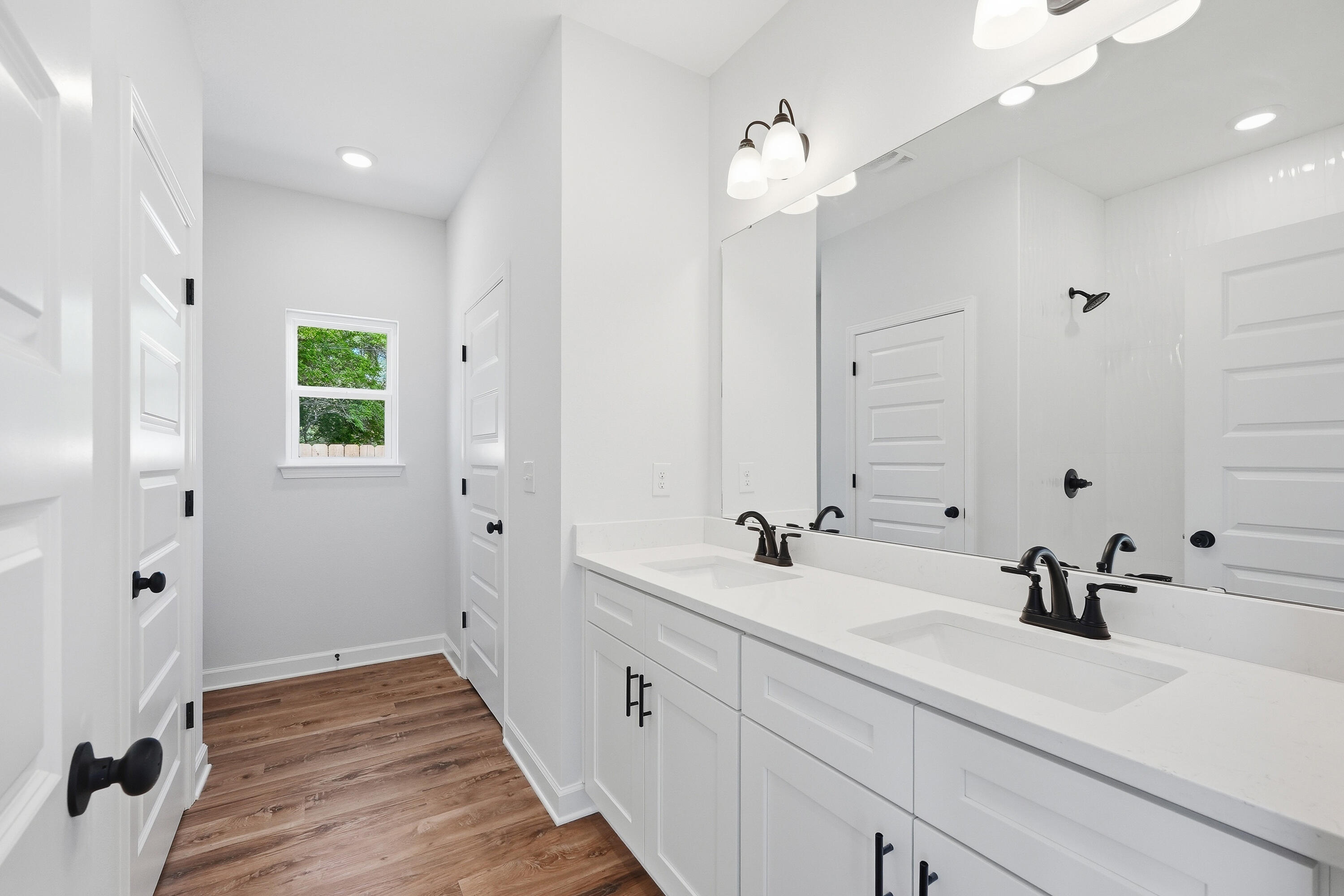 BARTON'S BEND - Residential