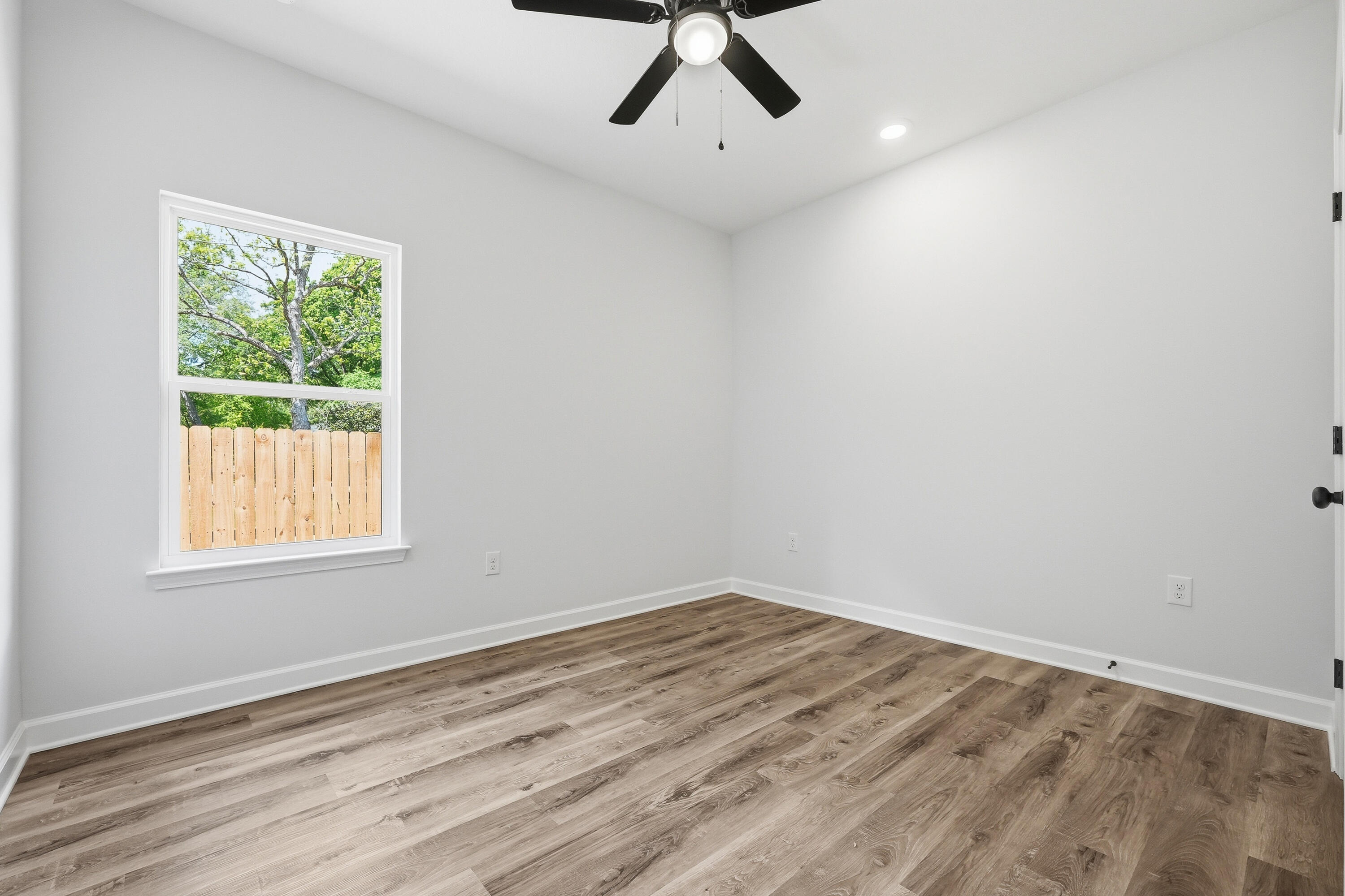 BARTON'S BEND - Residential